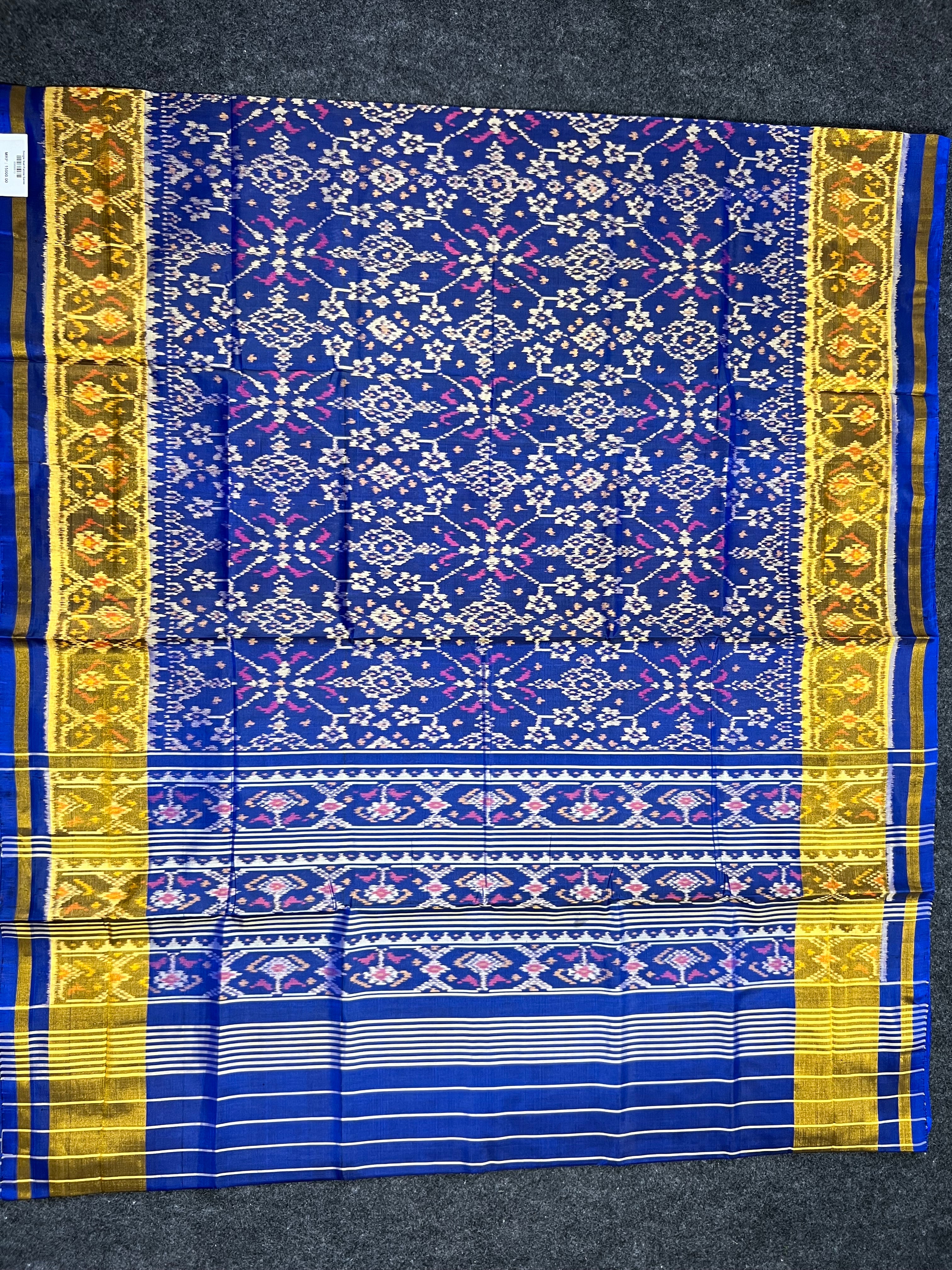 Navratna Traditional Design Handwoven Patola Silk Saree Secondary image