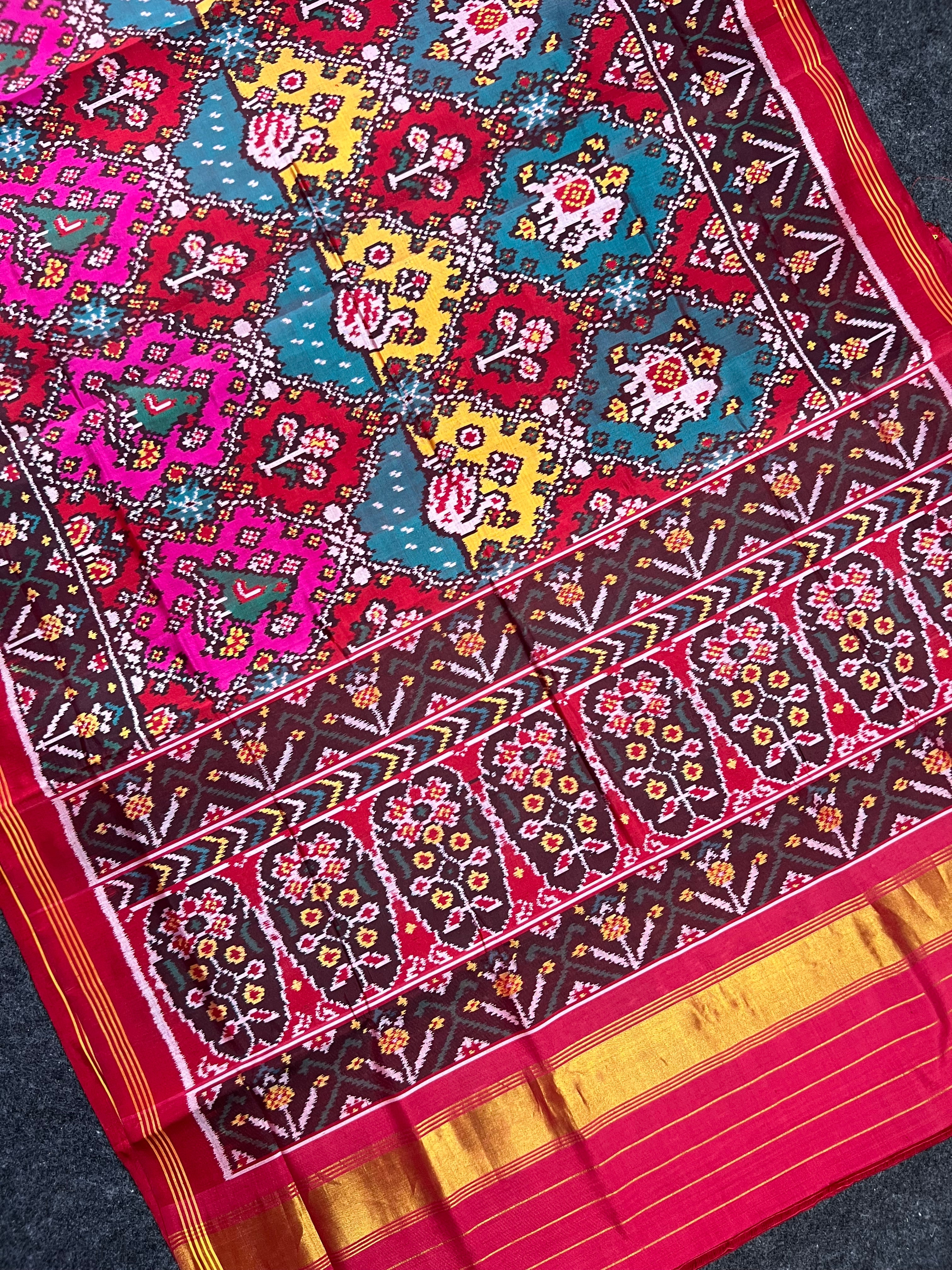 Exclusive Motif Traditional Design Handwoven Patola Silk Saree