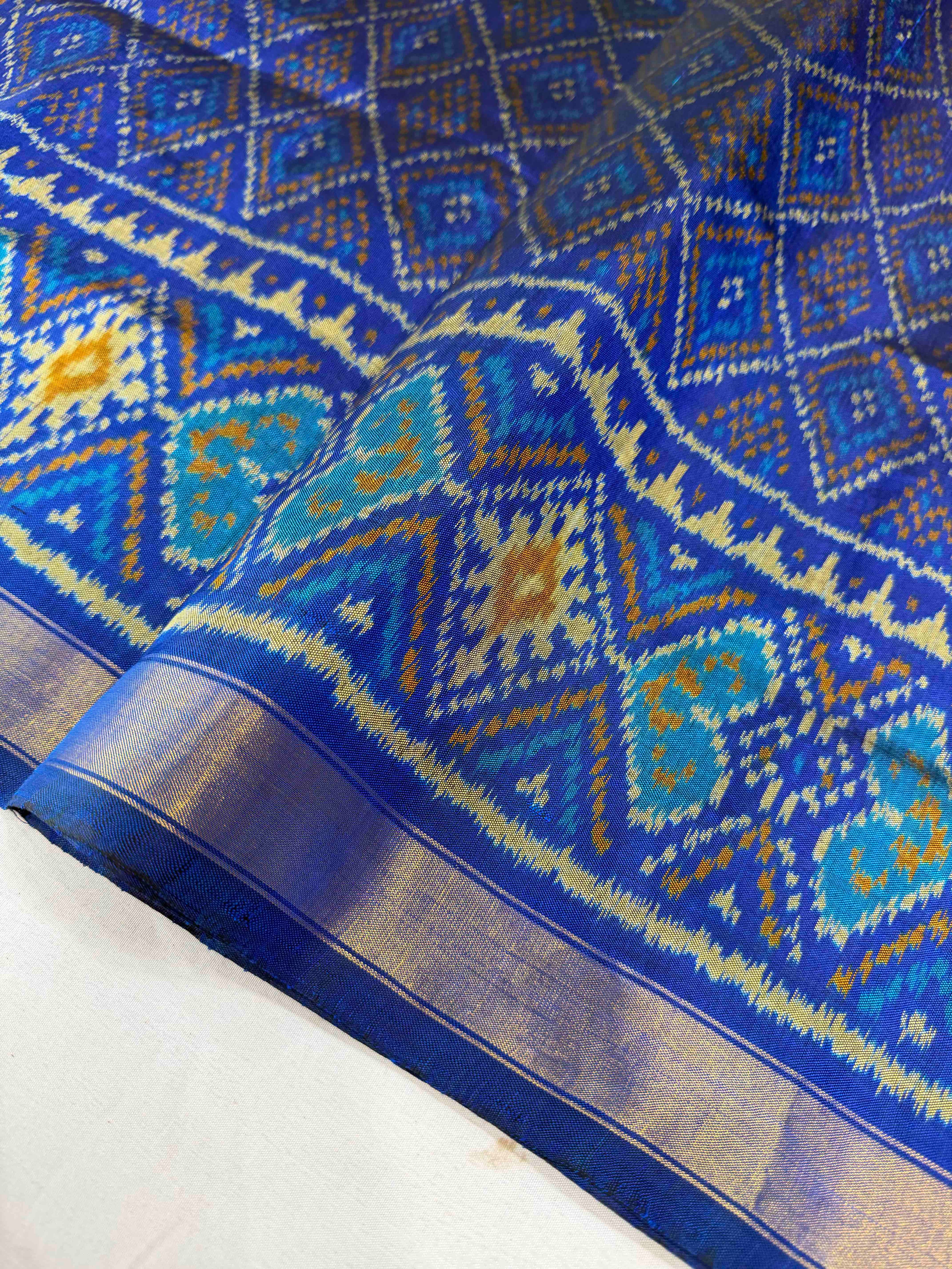 Bandhej Design Handwoven Patola Silk Saree