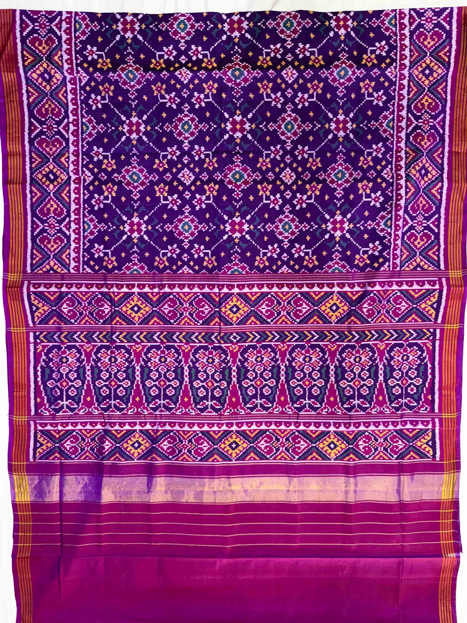 Navratna Traditional Design Handwoven Patola Silk Saree Secondary image