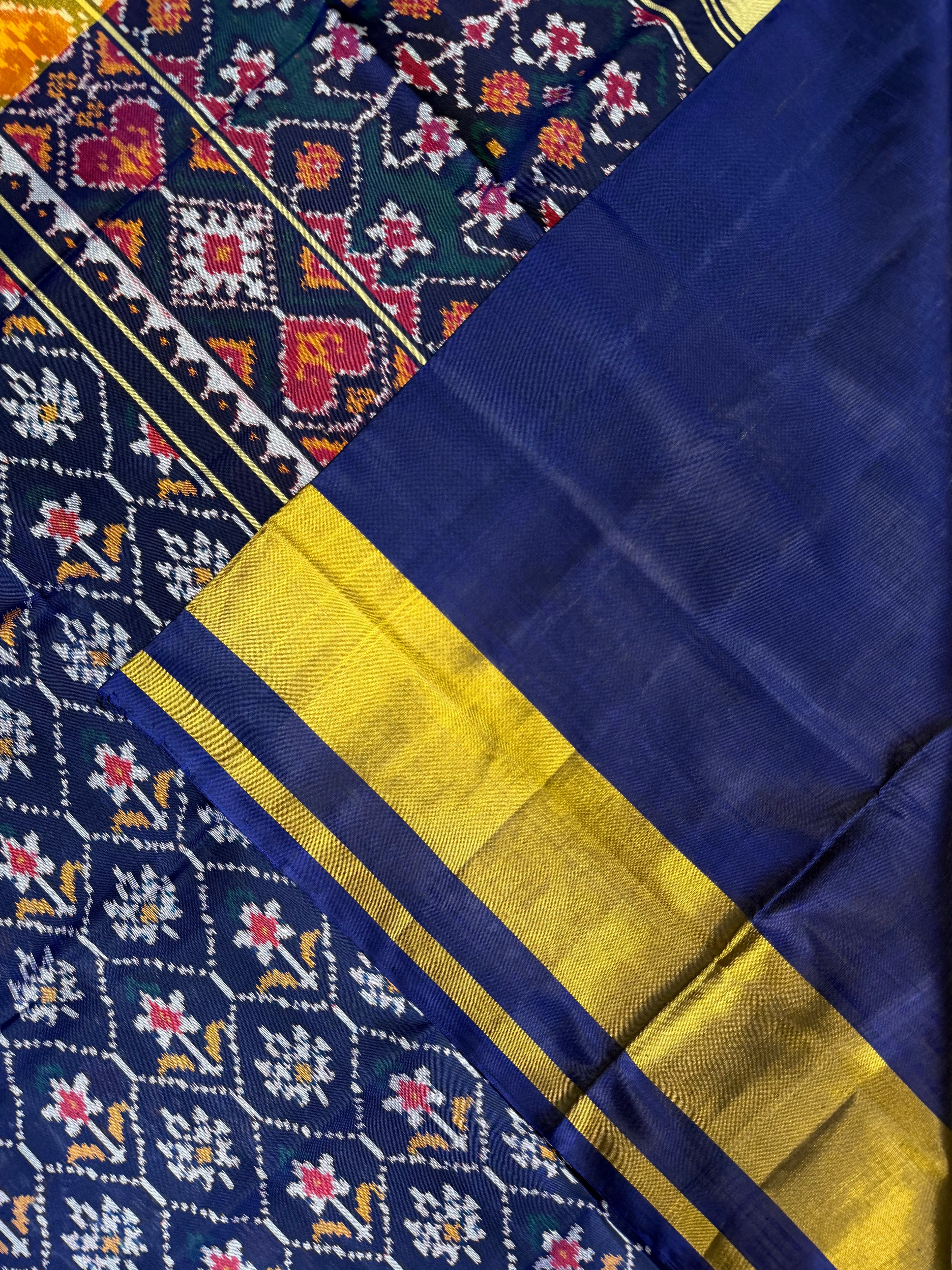Flower Design Handwoven Patola Silk Saree
