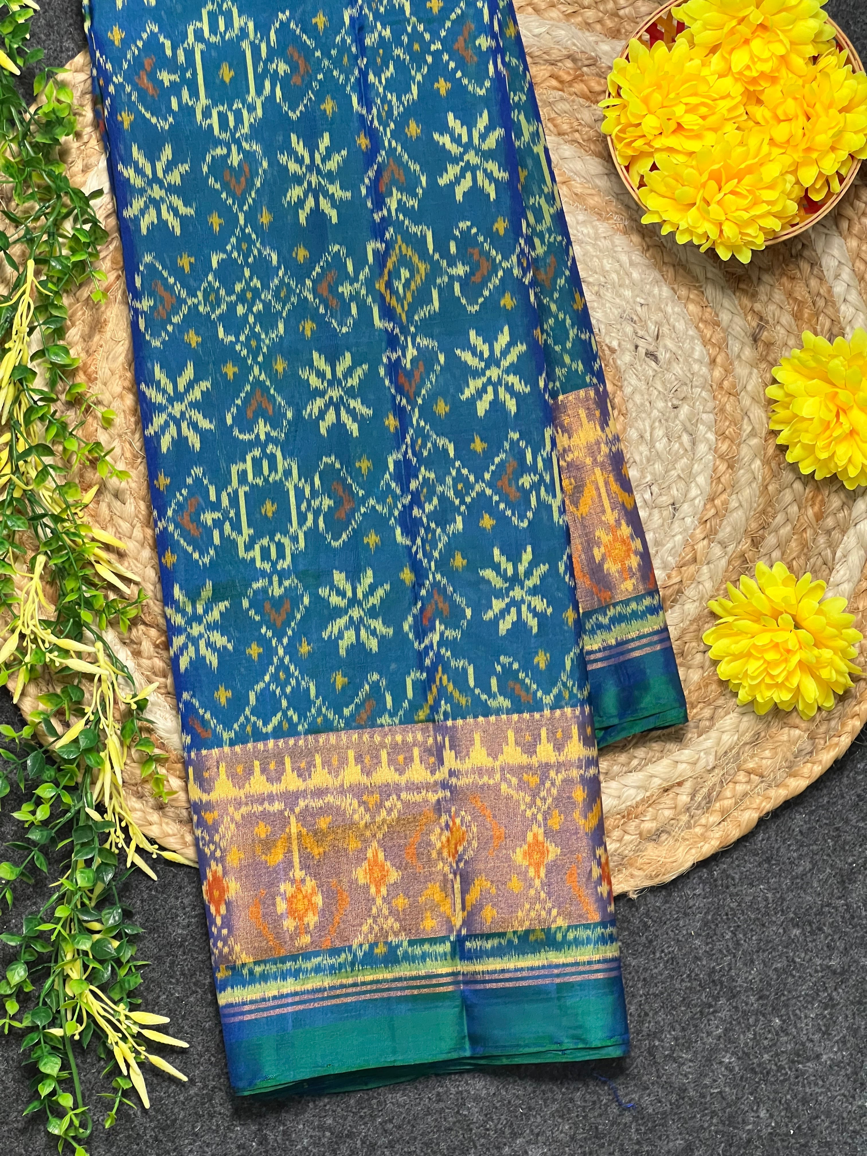 Fusion Design Handwoven Patola Silk Saree