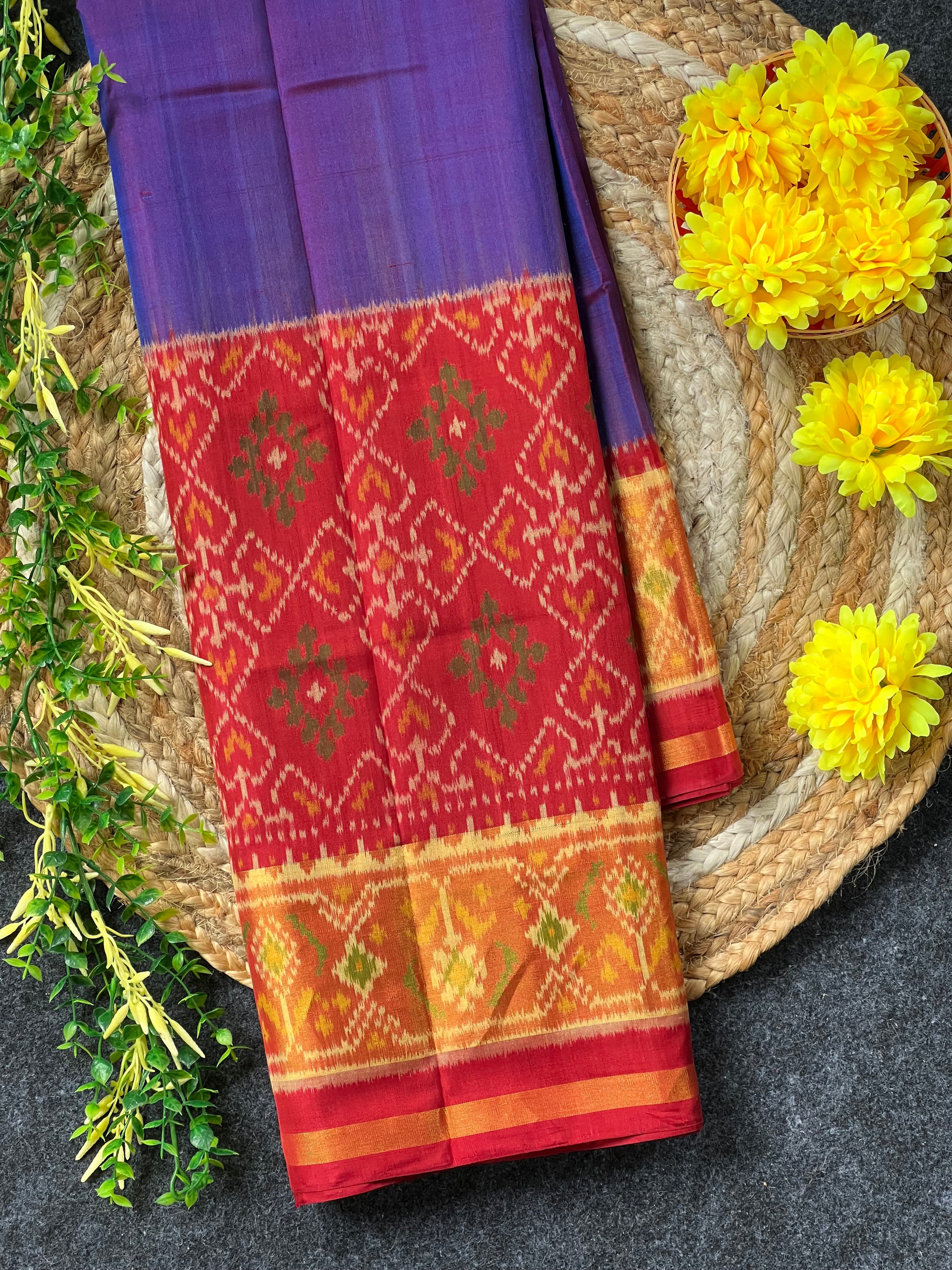 Skirt Border Purple With Red Handwoven Patola Silk Saree