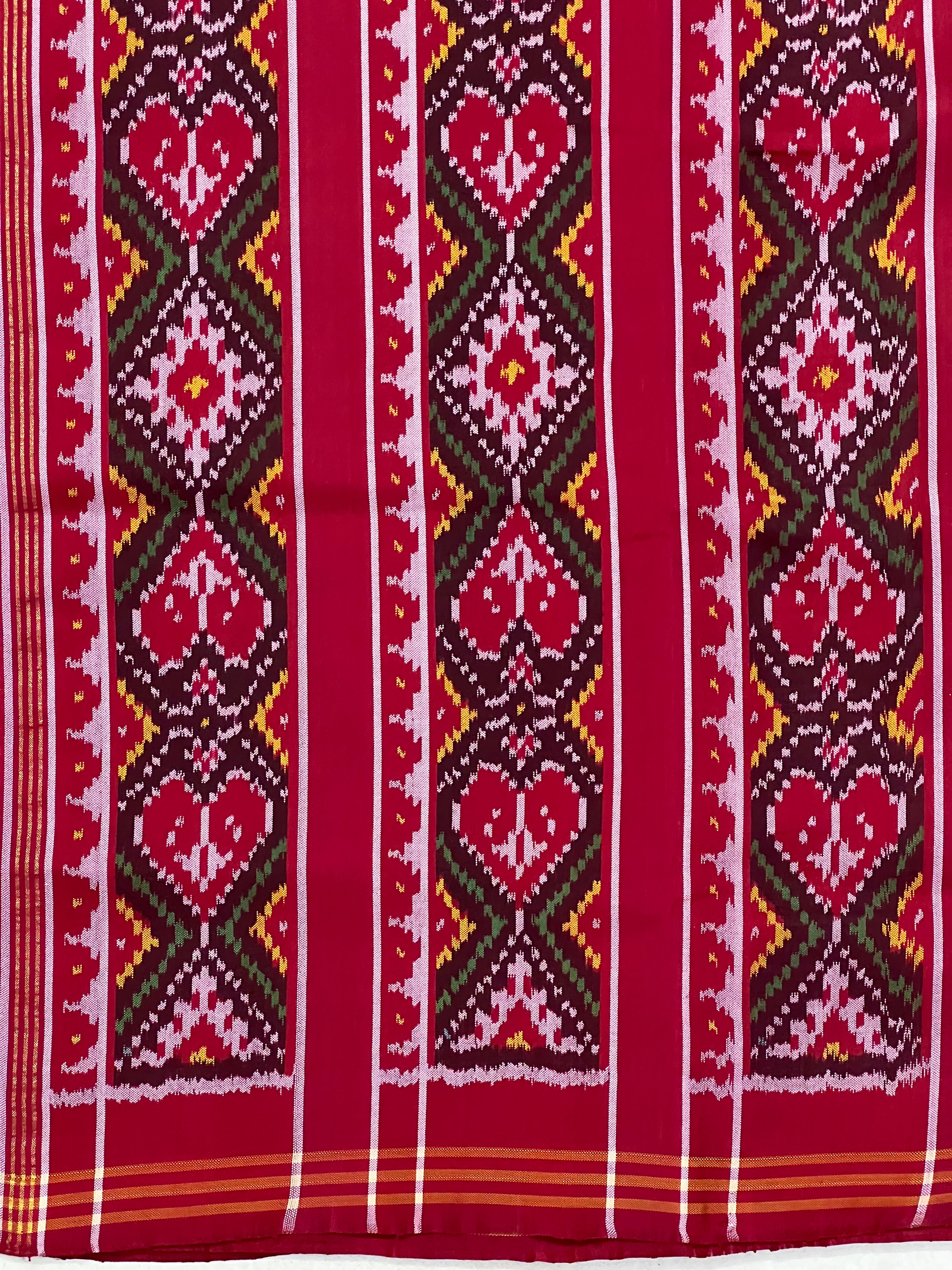 White Navratna Traditional Design Handwoven Patola Silk Saree