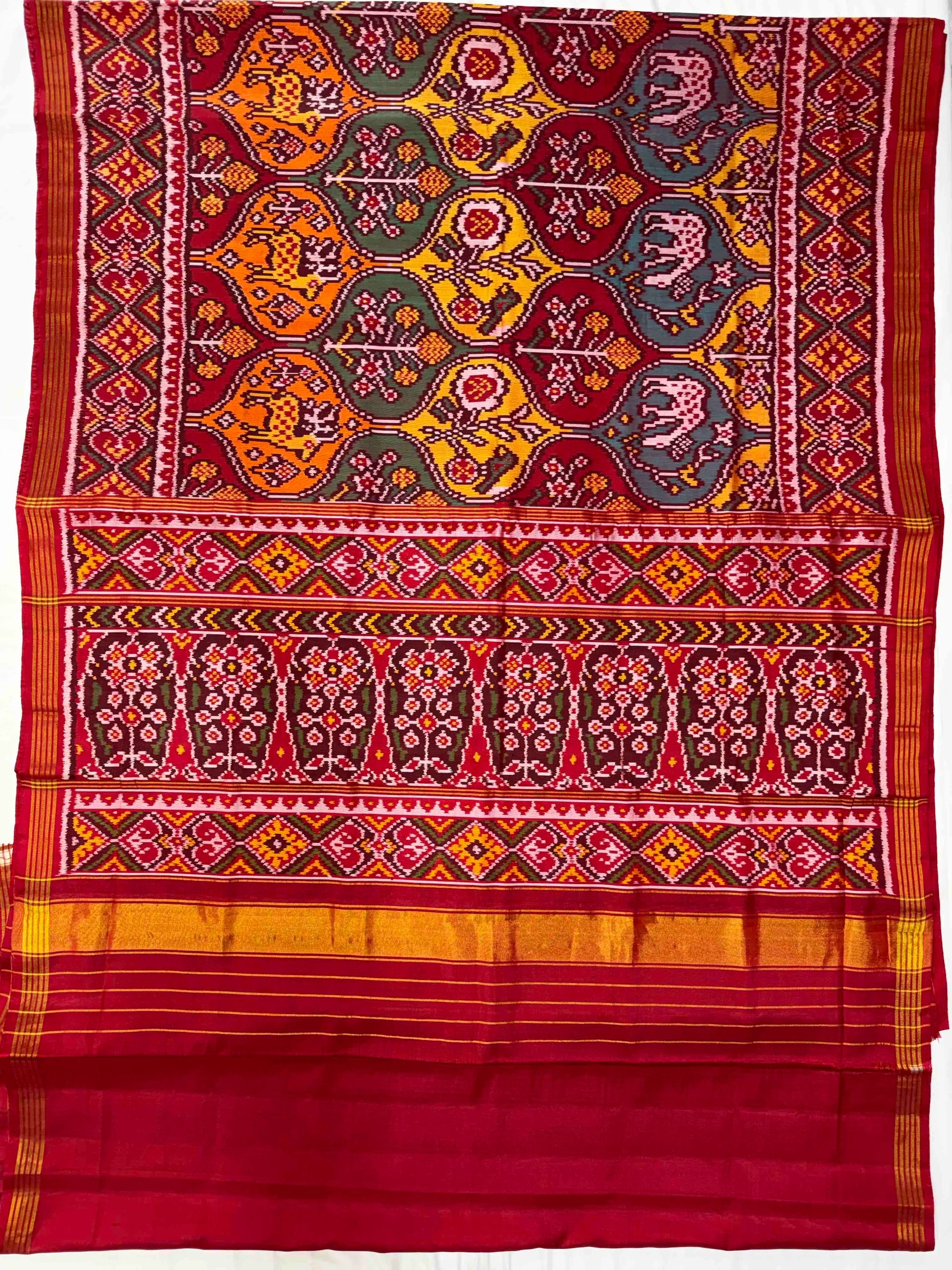Motifs Traditional Design Handwoven Patola Silk Saree