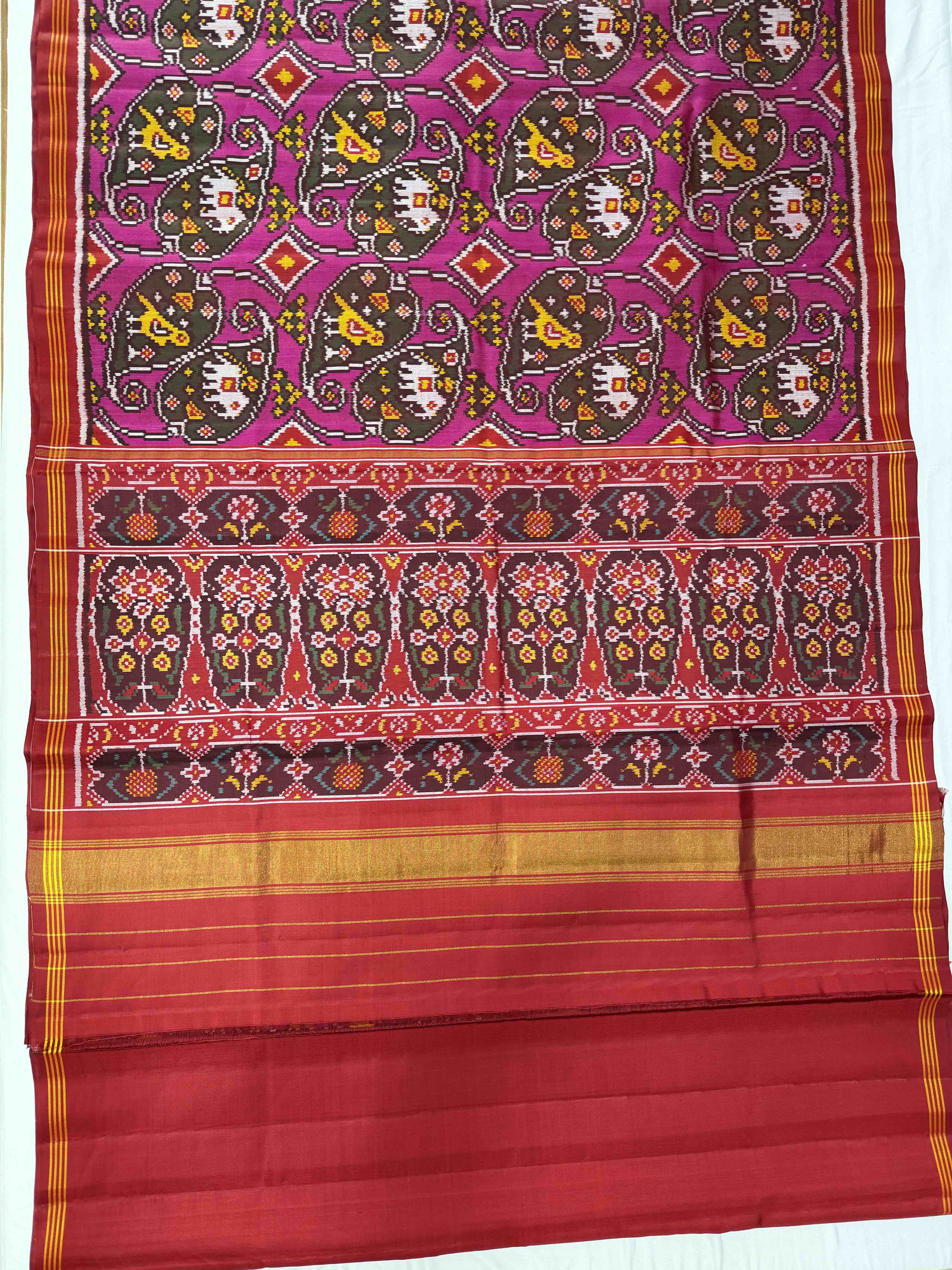 Exclusive Design Handwoven Patola Silk Saree Secondary image