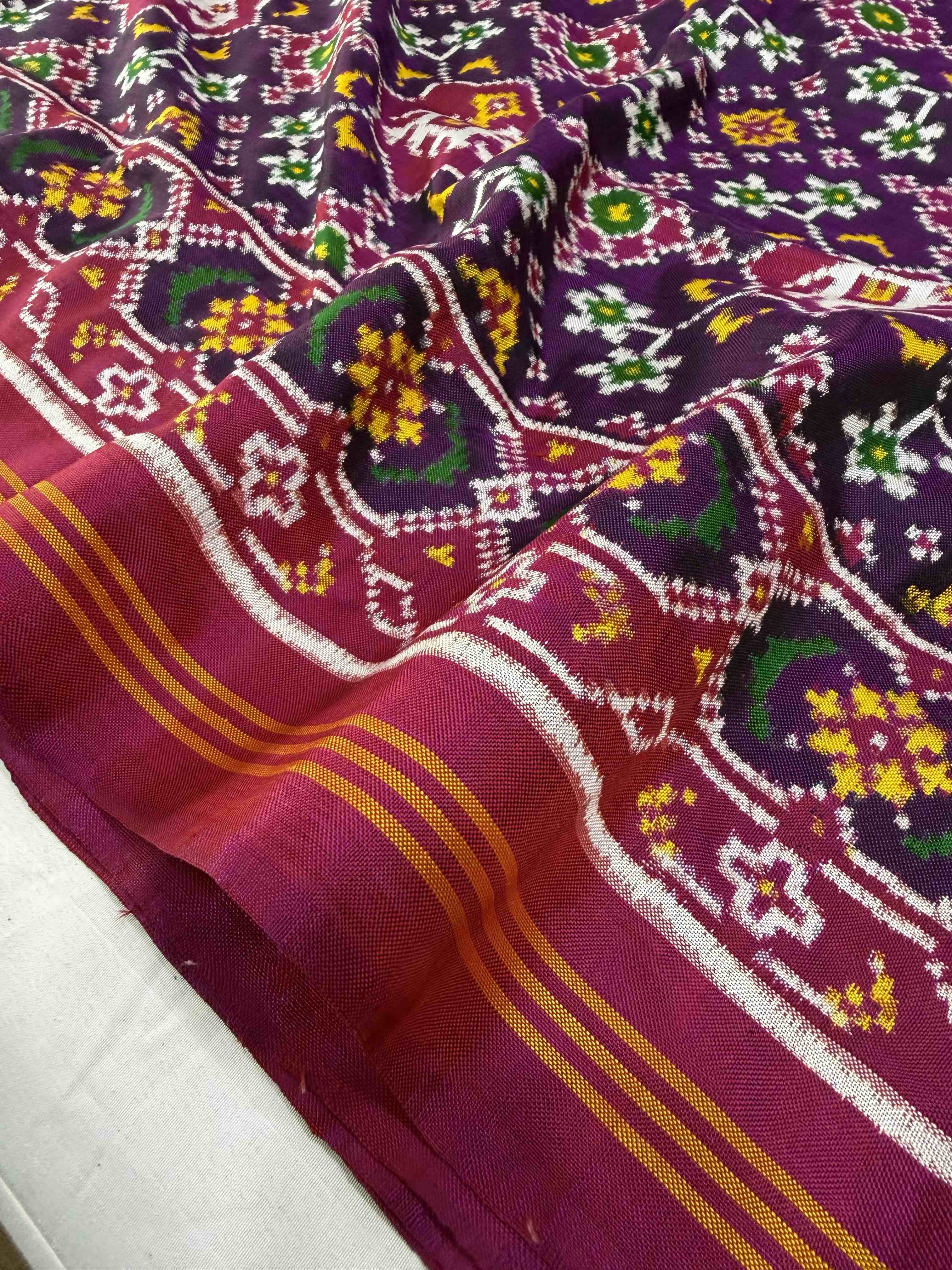 Navratna-Elephant Traditional Design Handwoven Double Ikat Patola Silk Saree