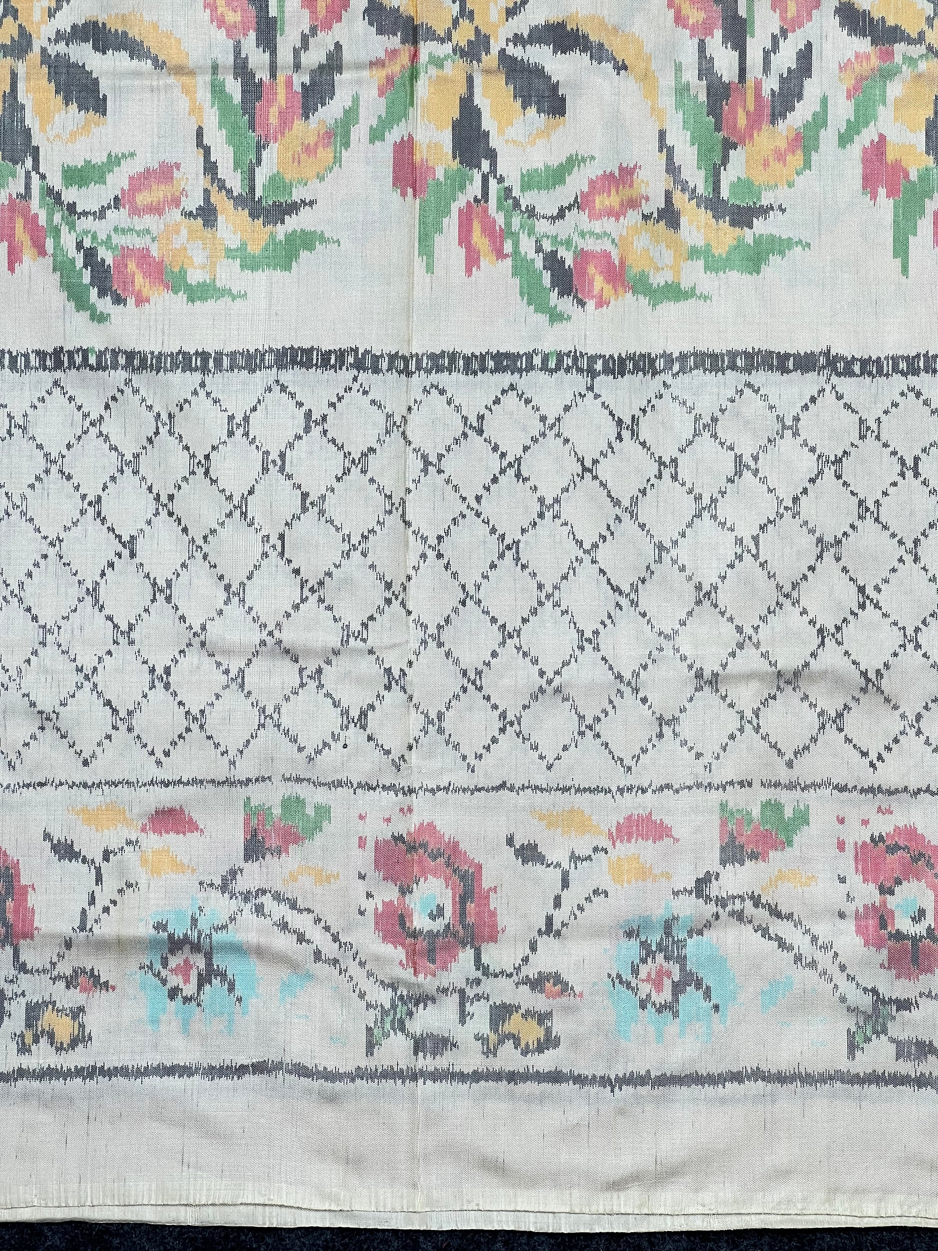 Off-White Exclusive Piece Handwoven Patola Silk Saree