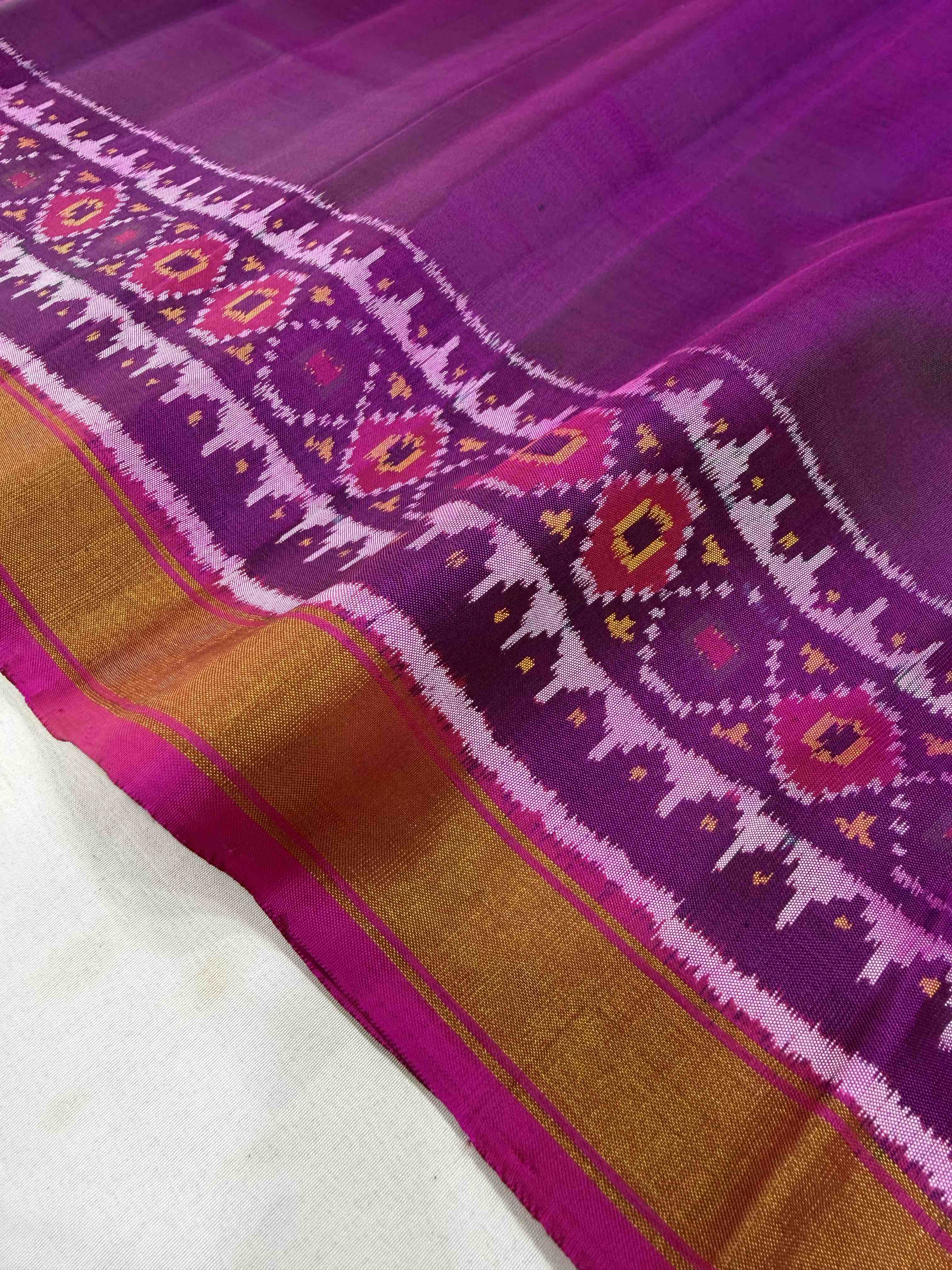 Plain gala Border Handwoven Patola Silk Saree