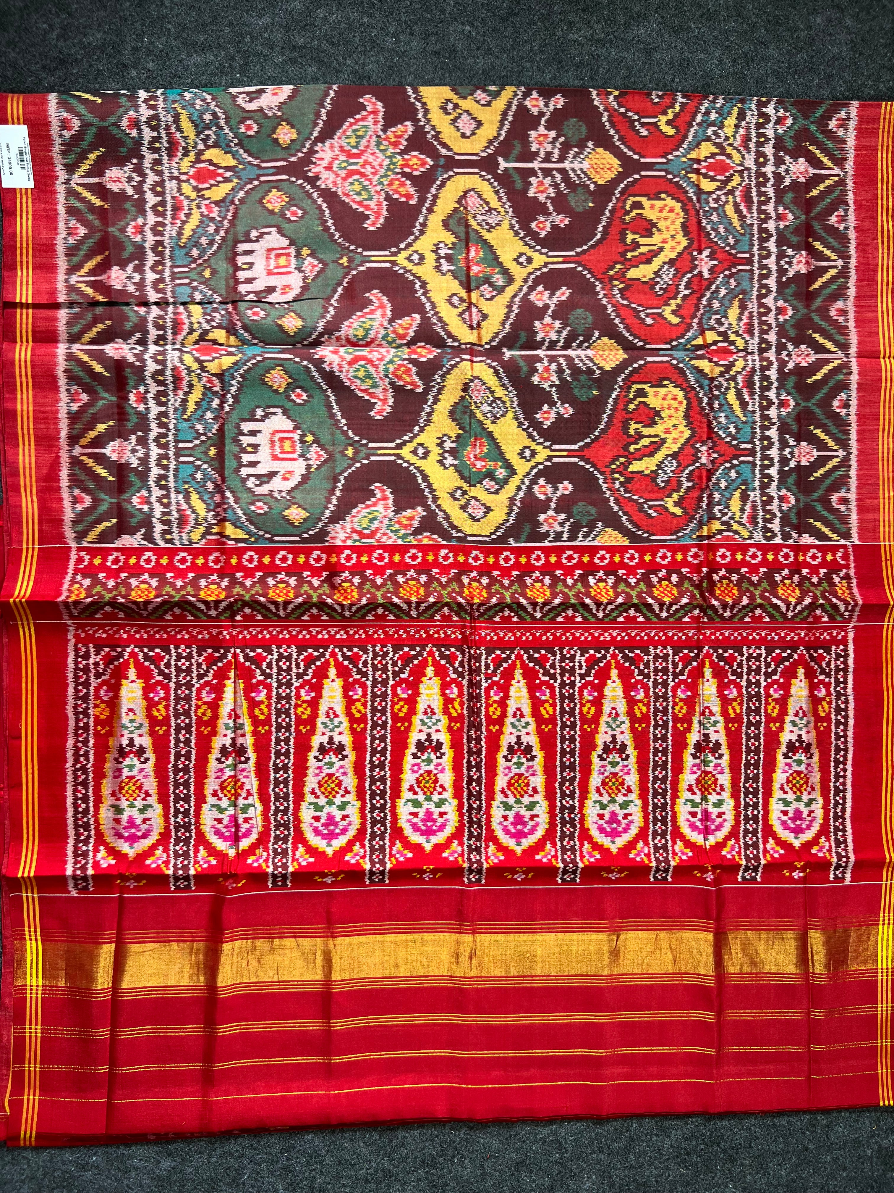 Flower With Motif Design Handwoven Patola Silk Saree