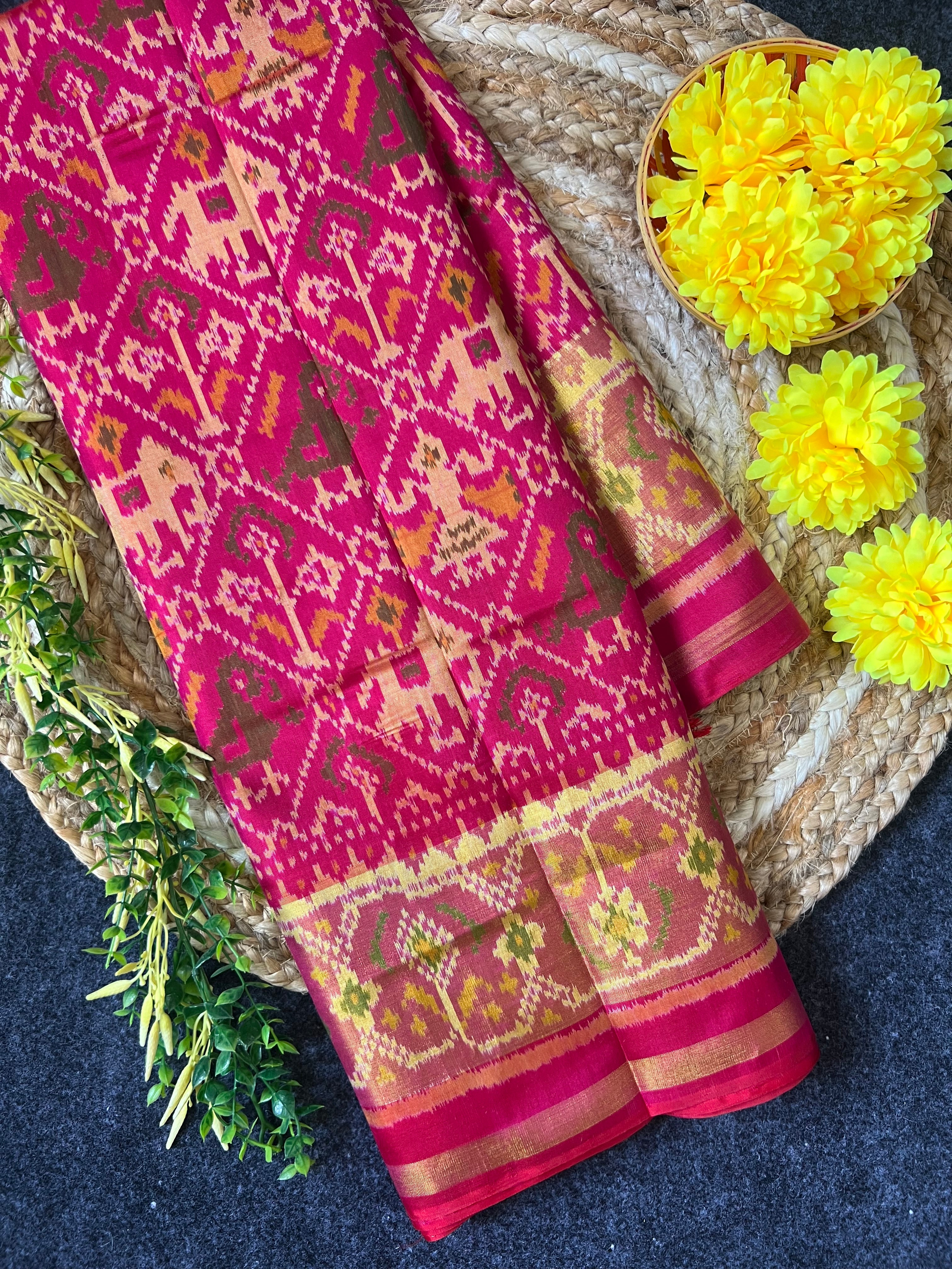 Narikunj Traditional Design Handwoven Patola Silk Saree