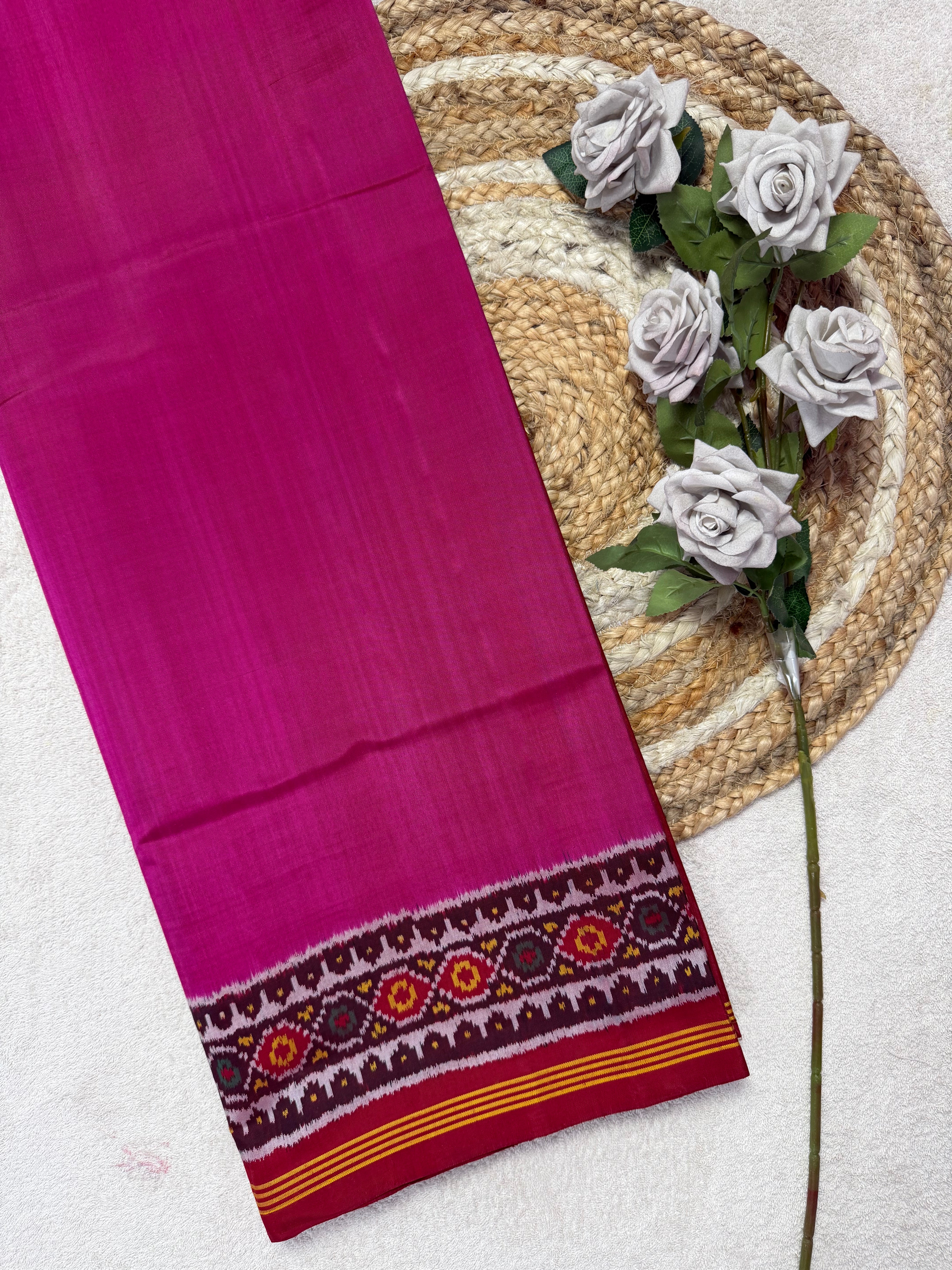 Plain Pink Gala Border with Designer Blouse Handwoven Patola Silk Saree Main image