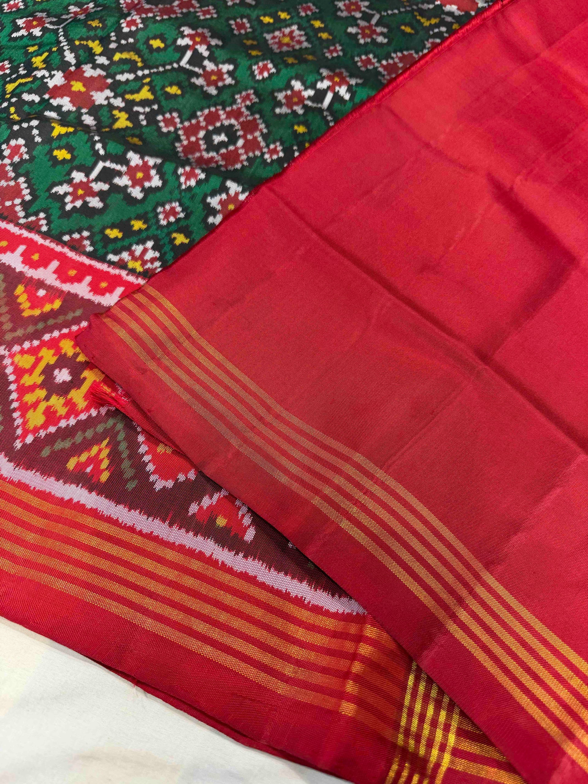 Green Navratna Design Handwoven Patola Silk Saree