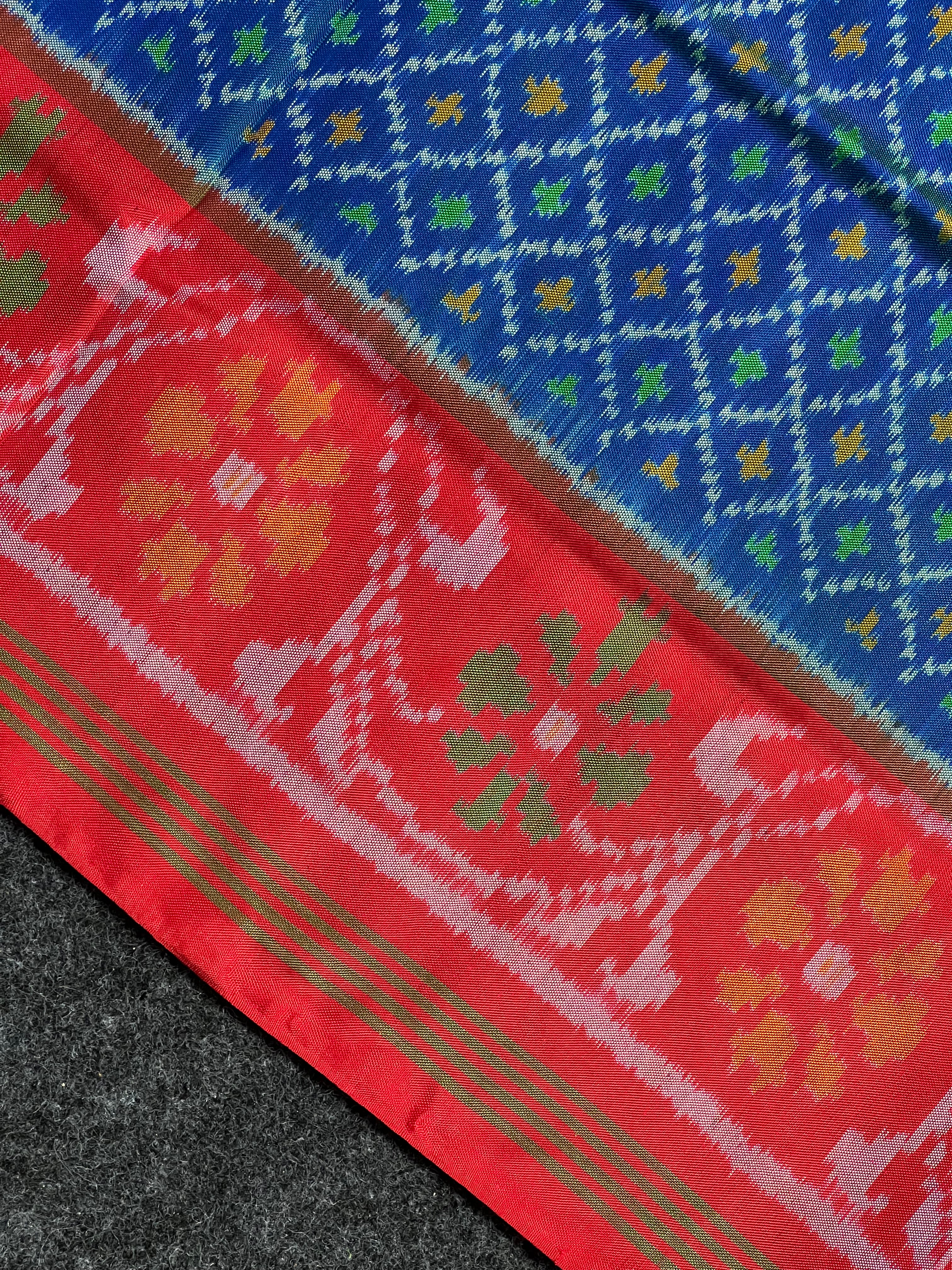 Button-Ful Traditional Design Handwoven Patola Silk Saree