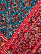 Navratna-Manekchowk Traditional Design Handwoven Patola Silk Saree