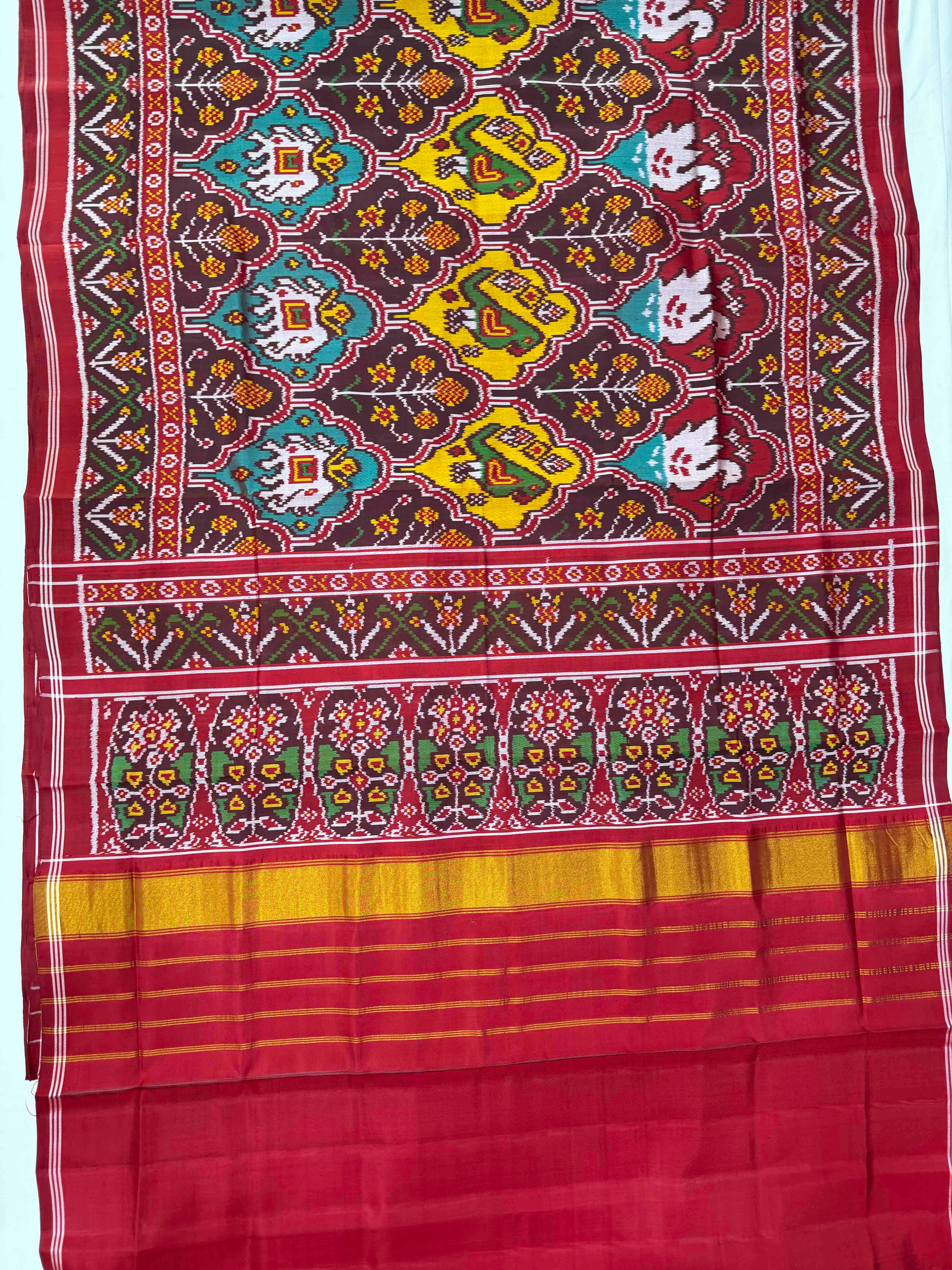 Exclusive Motif Design Handwoven Patola Silk Saree