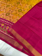 Pan-Chanda Traditional Design Handwoven Patola Silk Saree