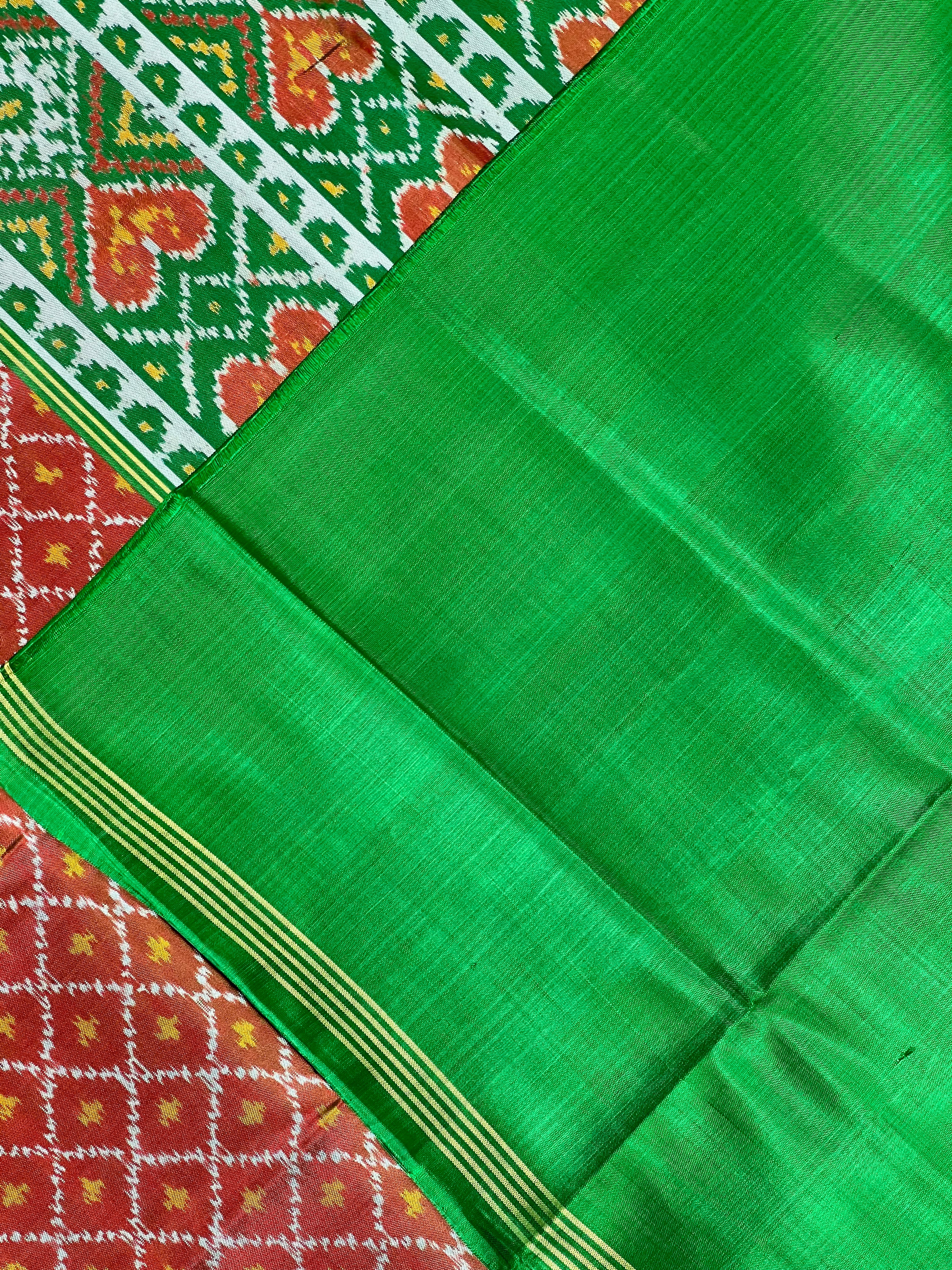 Buttonful Traditional Design Handwoven Patola Silk Saree
