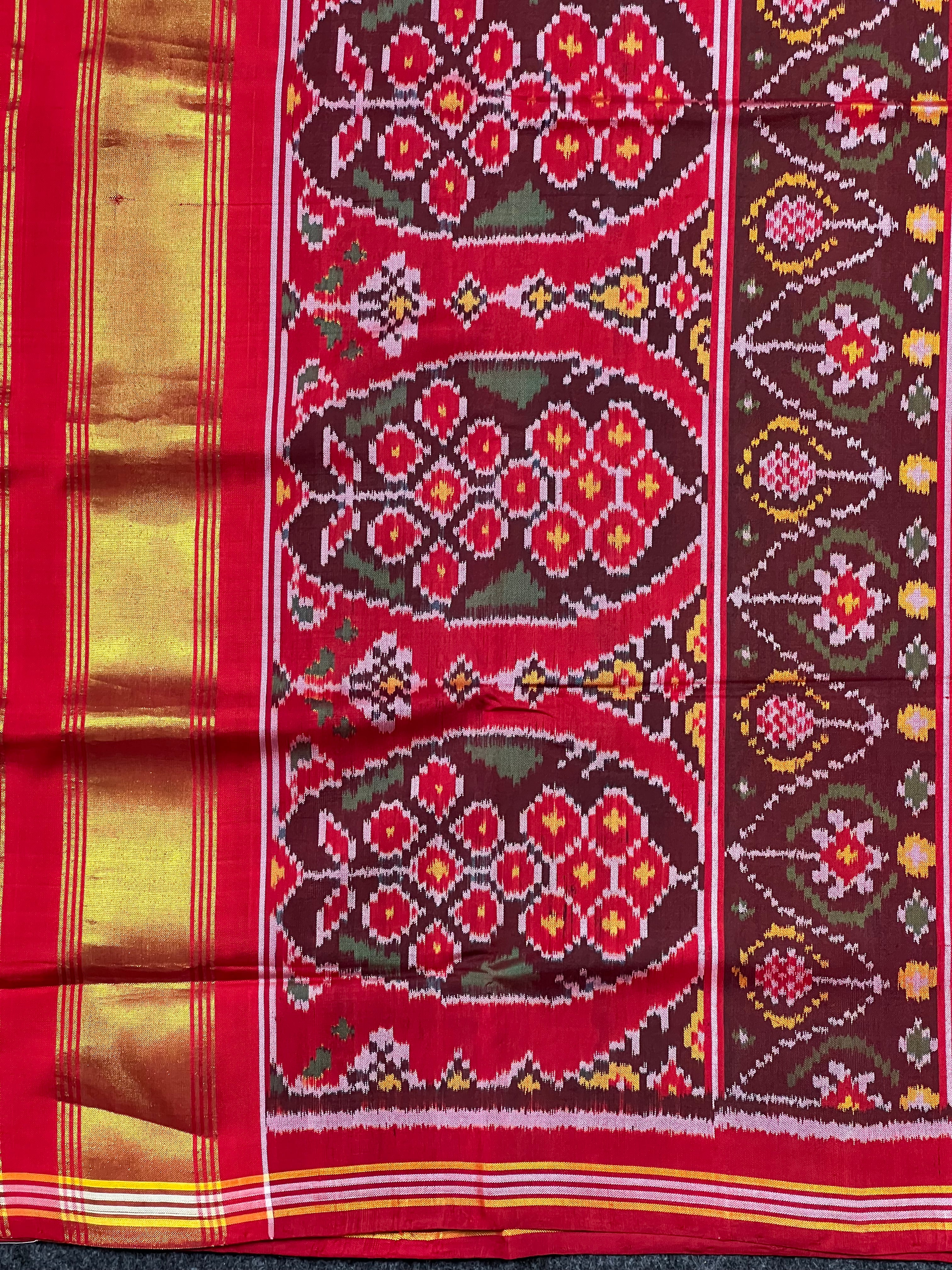 Exclusive Motif Traditional Design Handwoven Patola Silk Saree