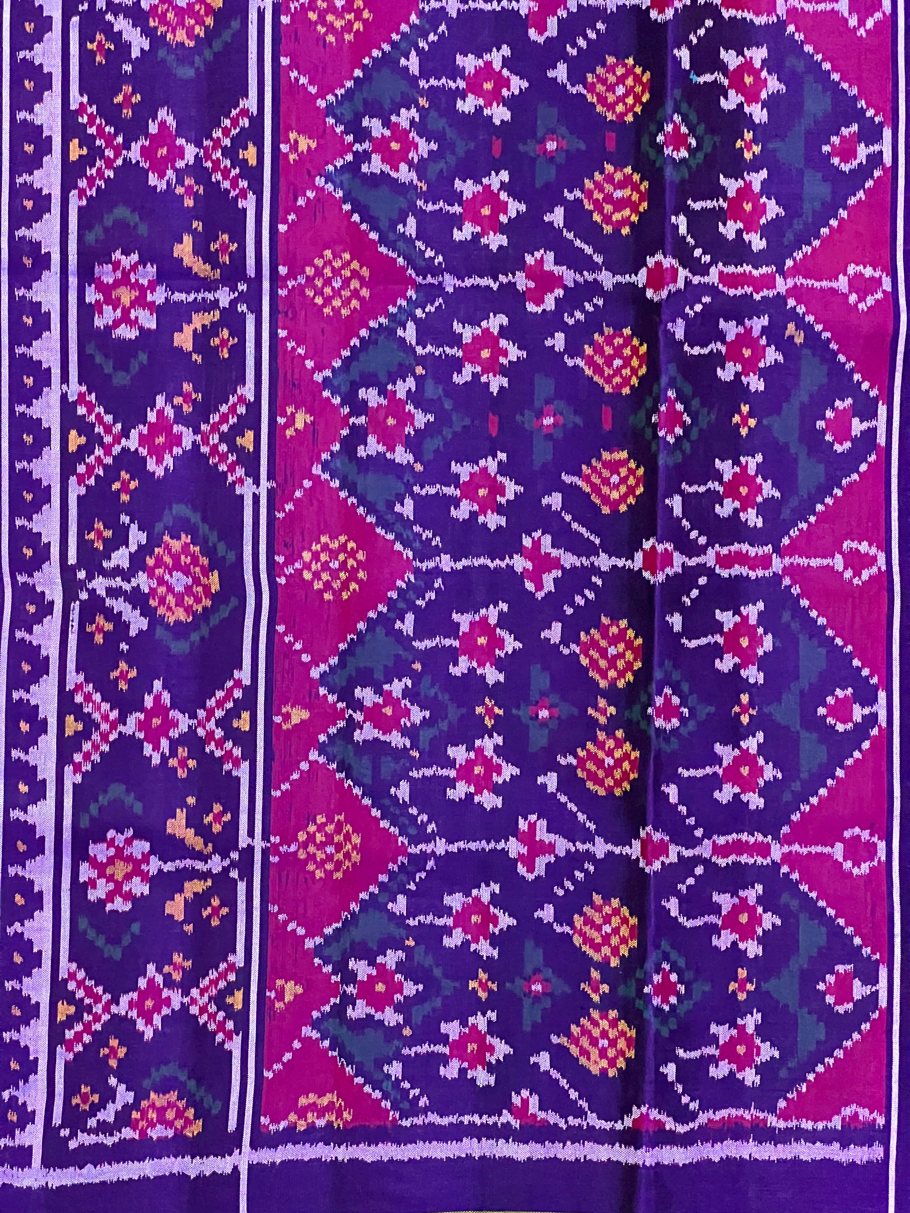 Six Motifs Design Handwoven Patola Silk Saree