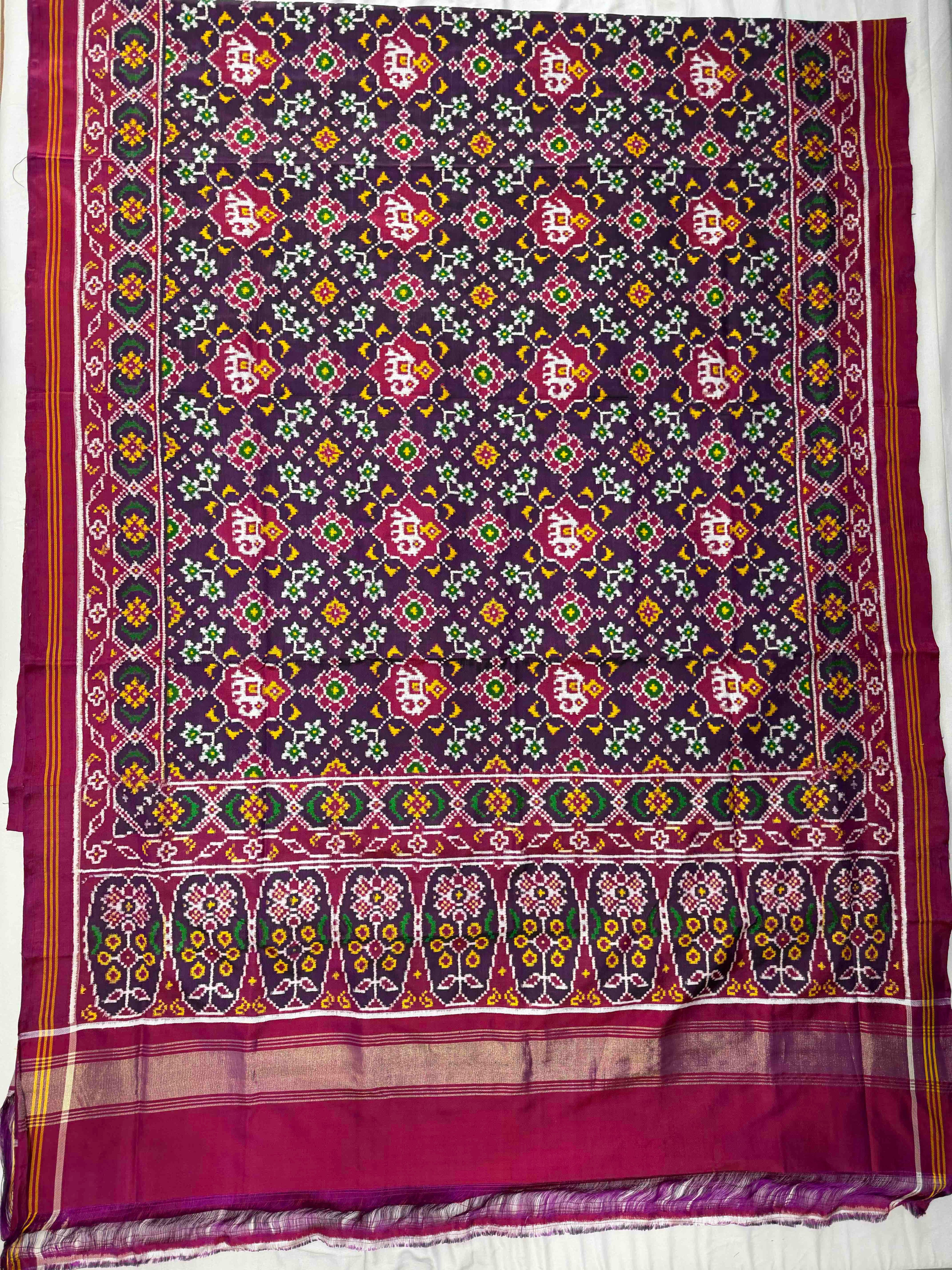 Navratna-Elephant Traditional Design Handwoven Double Ikat Patola Silk Saree