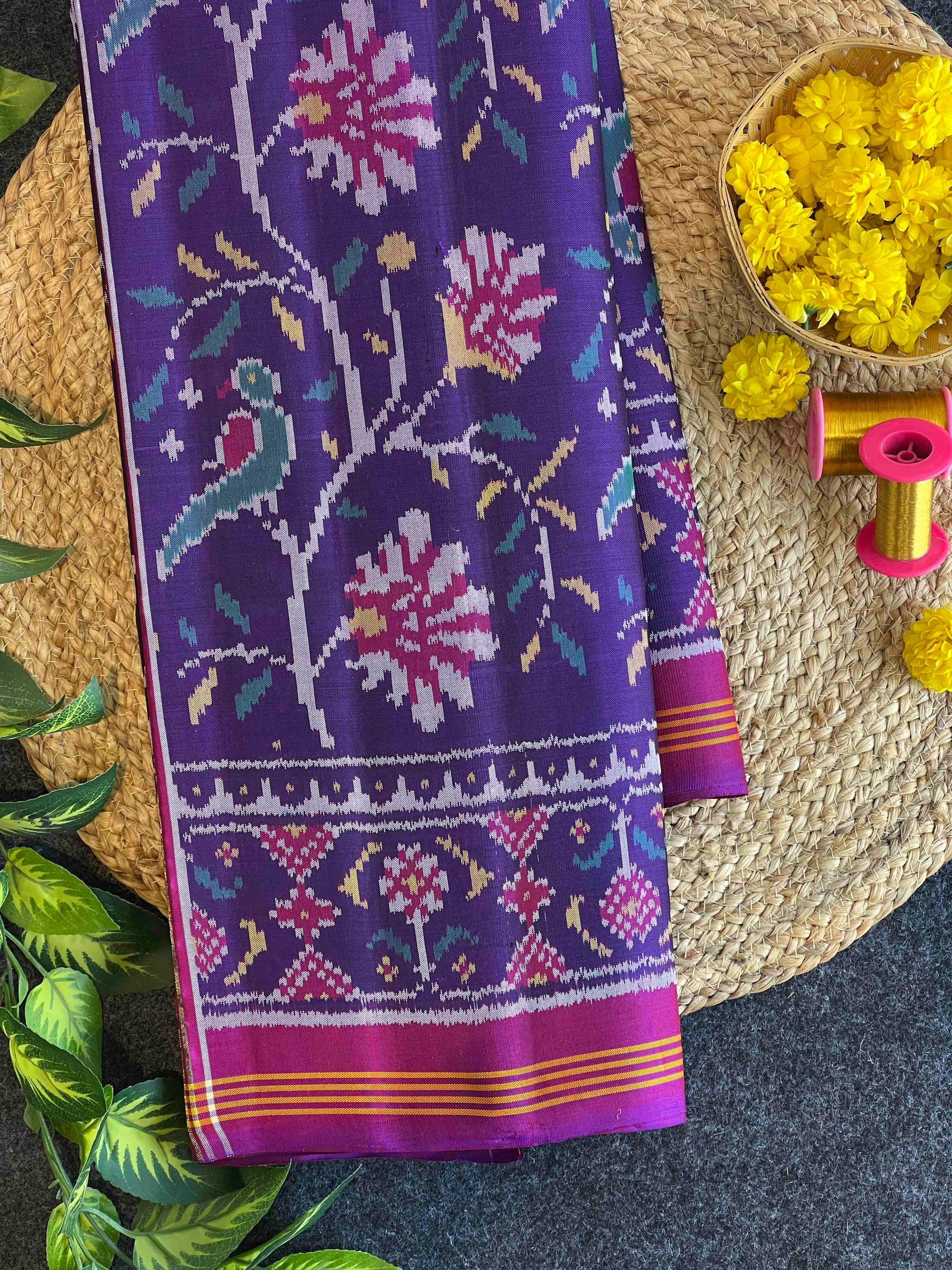 Flower with Parrot Design Handwoven Patola Silk Saree Main image