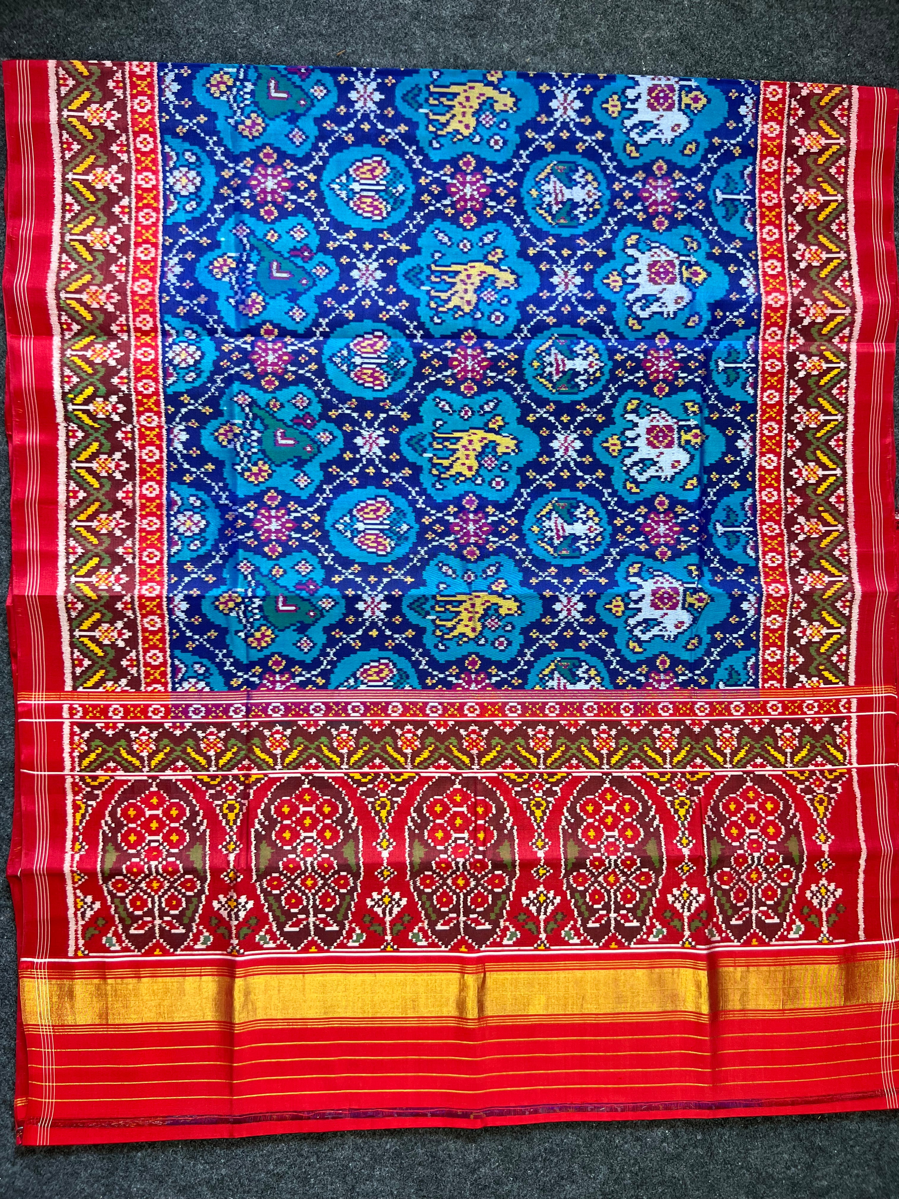 Exclusive Motifs Design Handwoven Patola Silk Saree Secondary image