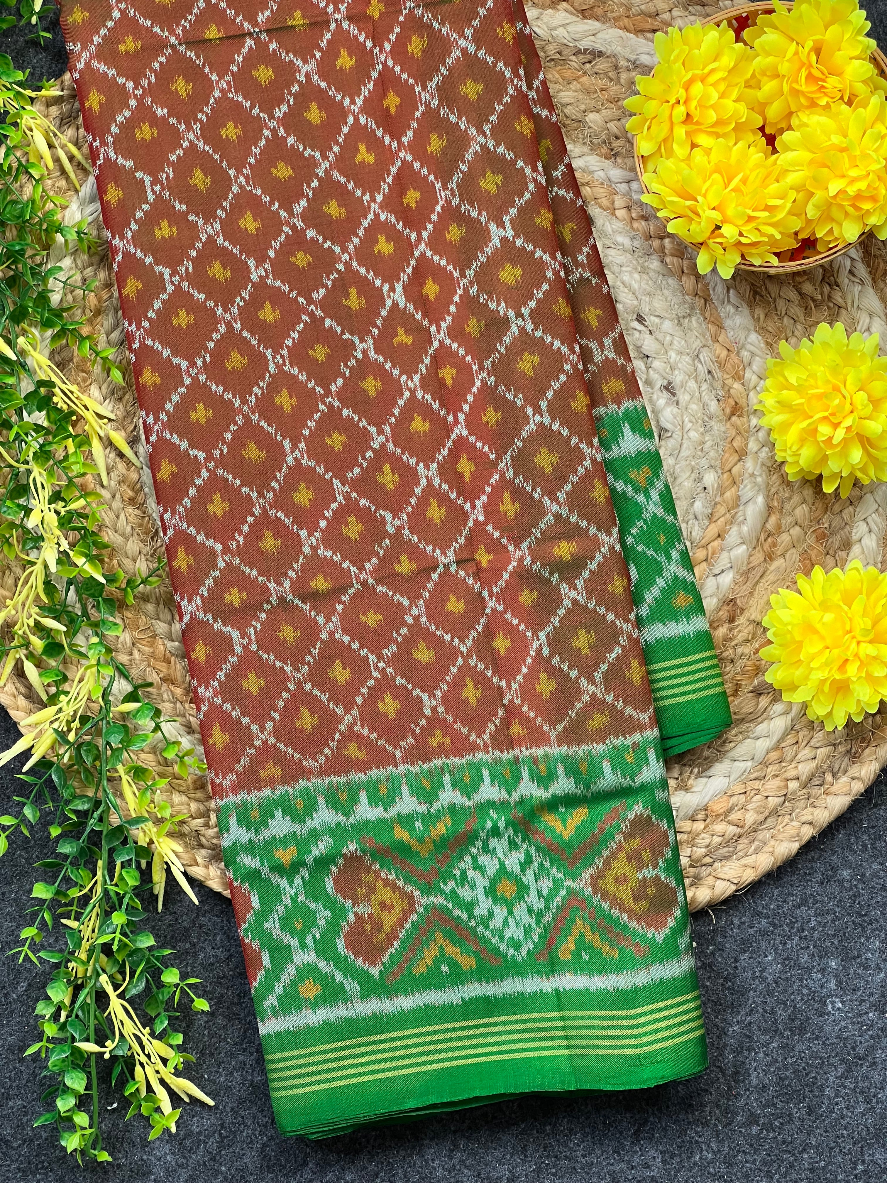 Buttonful Traditional Design Handwoven Patola Silk Saree