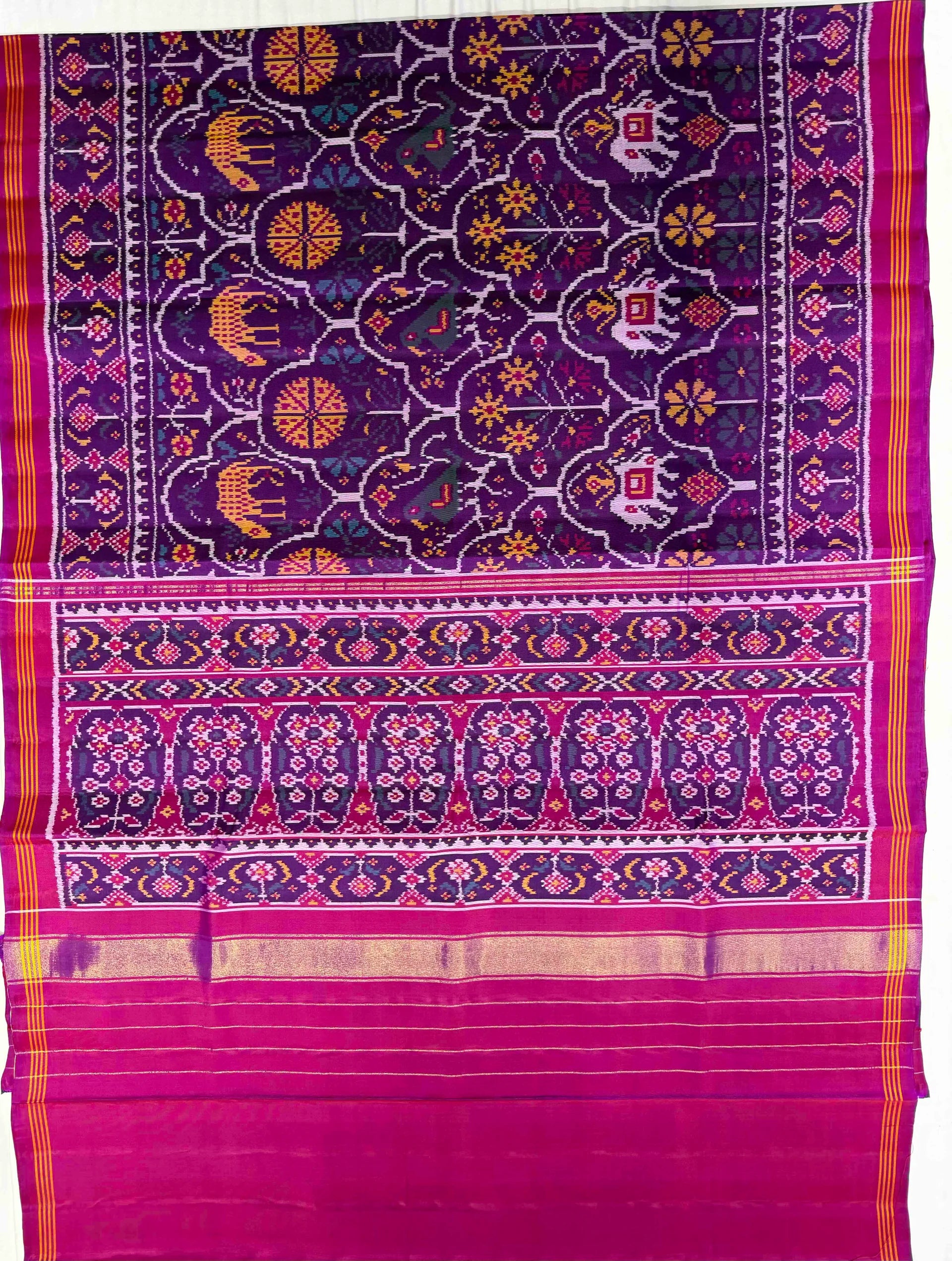 Exclusive Design Handwoven Patola Silk Saree Secondary image