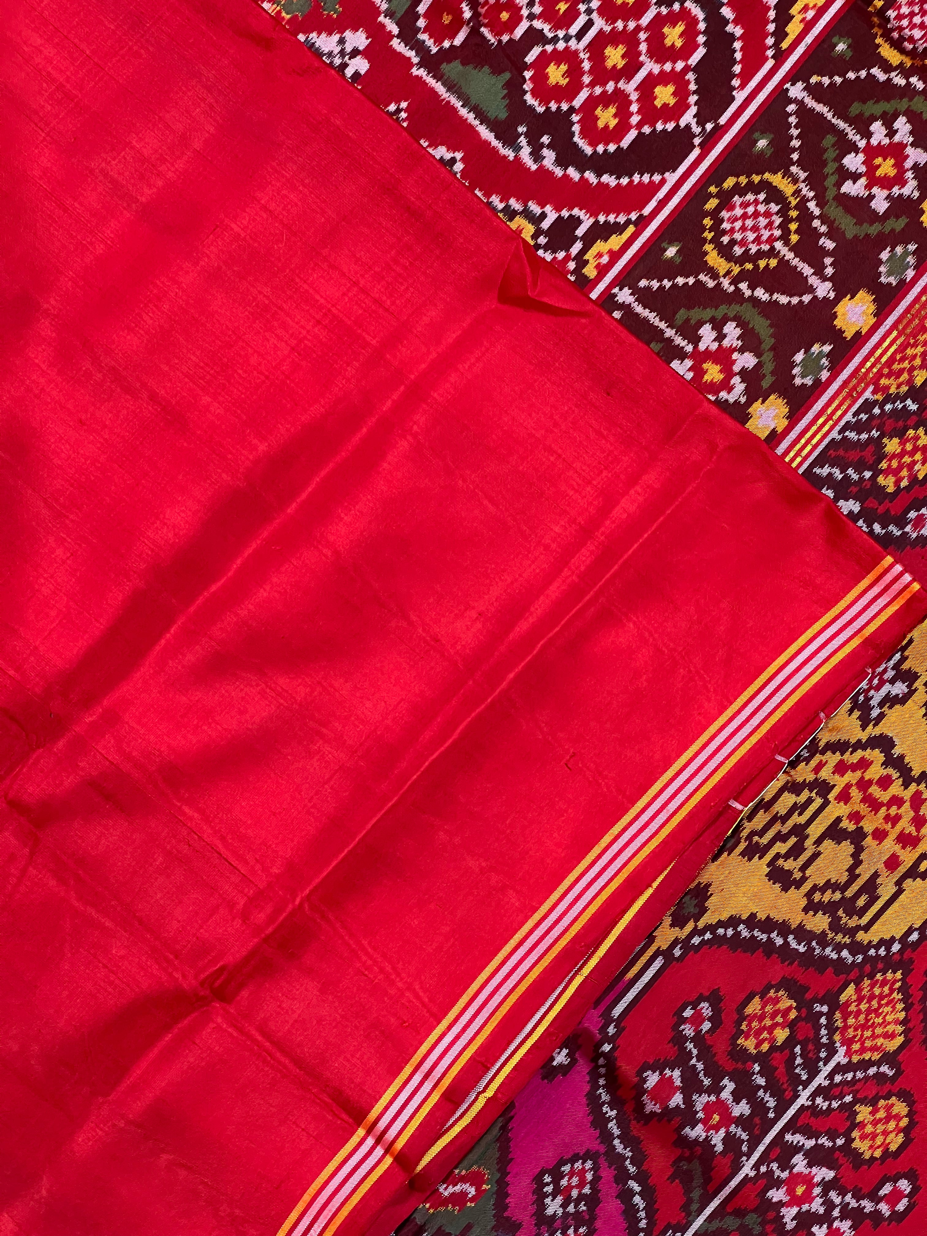 Exclusive Motif Traditional Design Handwoven Patola Silk Saree