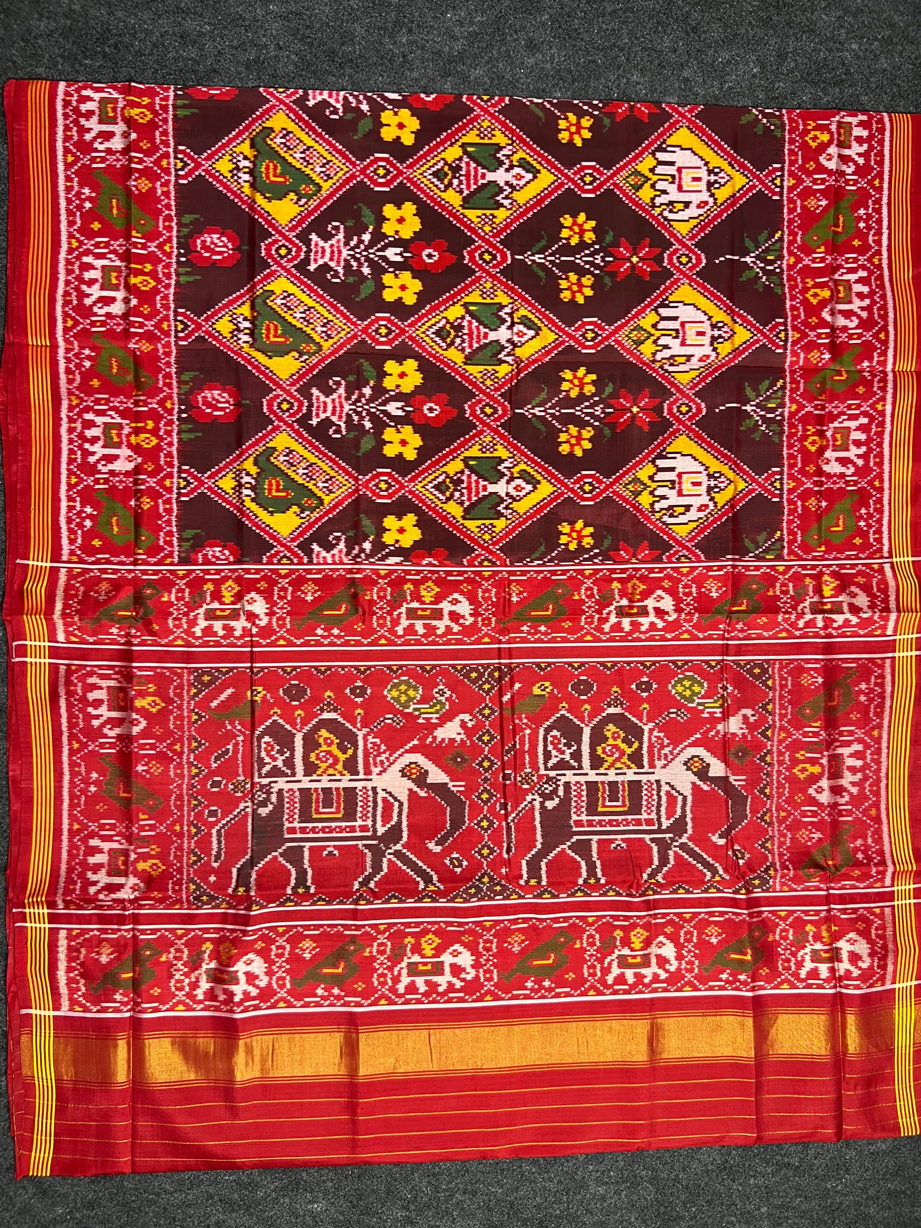 Elephant Pallu With Motif Design Handwoven Patola Silk Saree