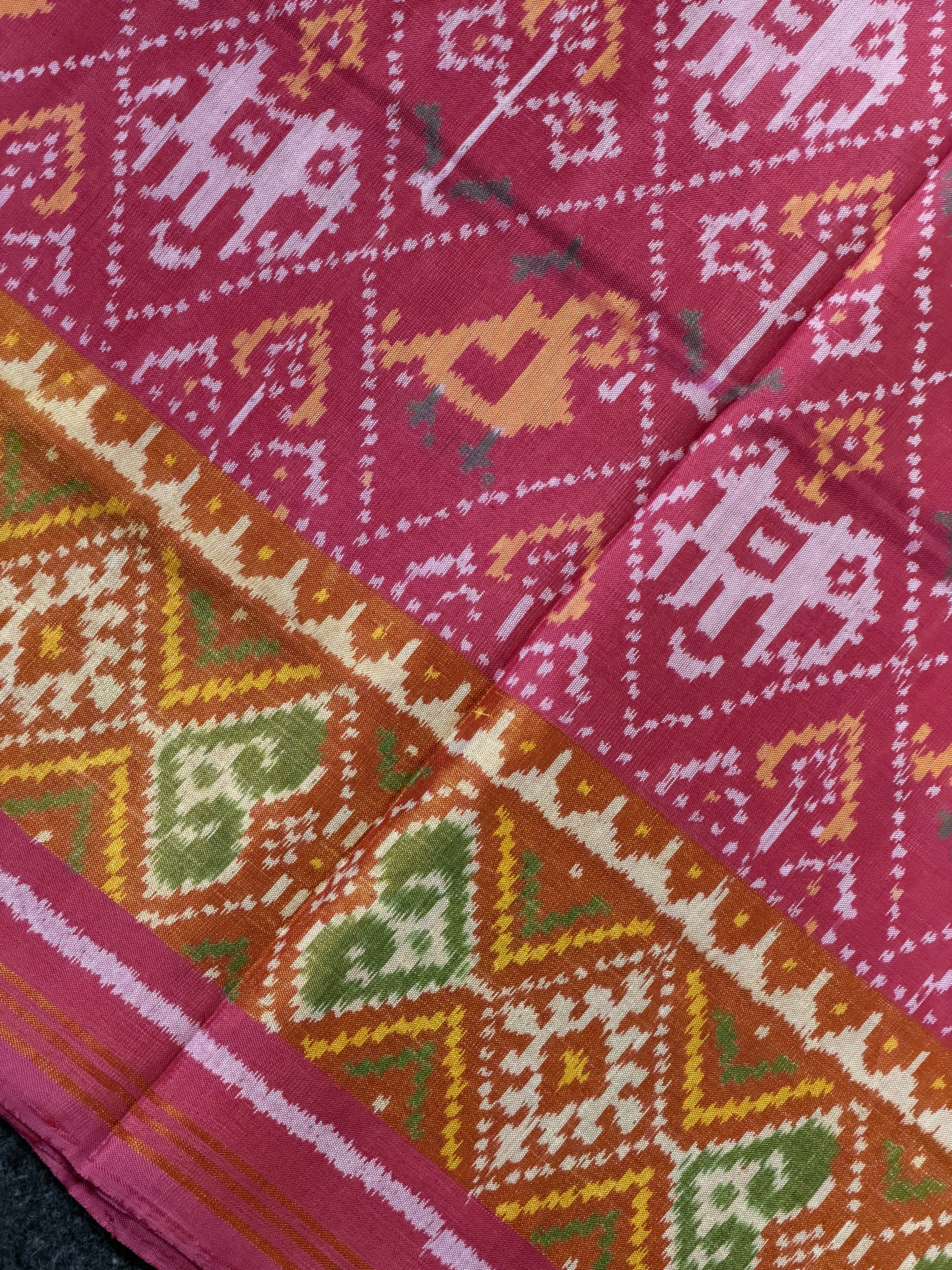 Narikunj Traditional Design Handwoven Patola Silk Saree