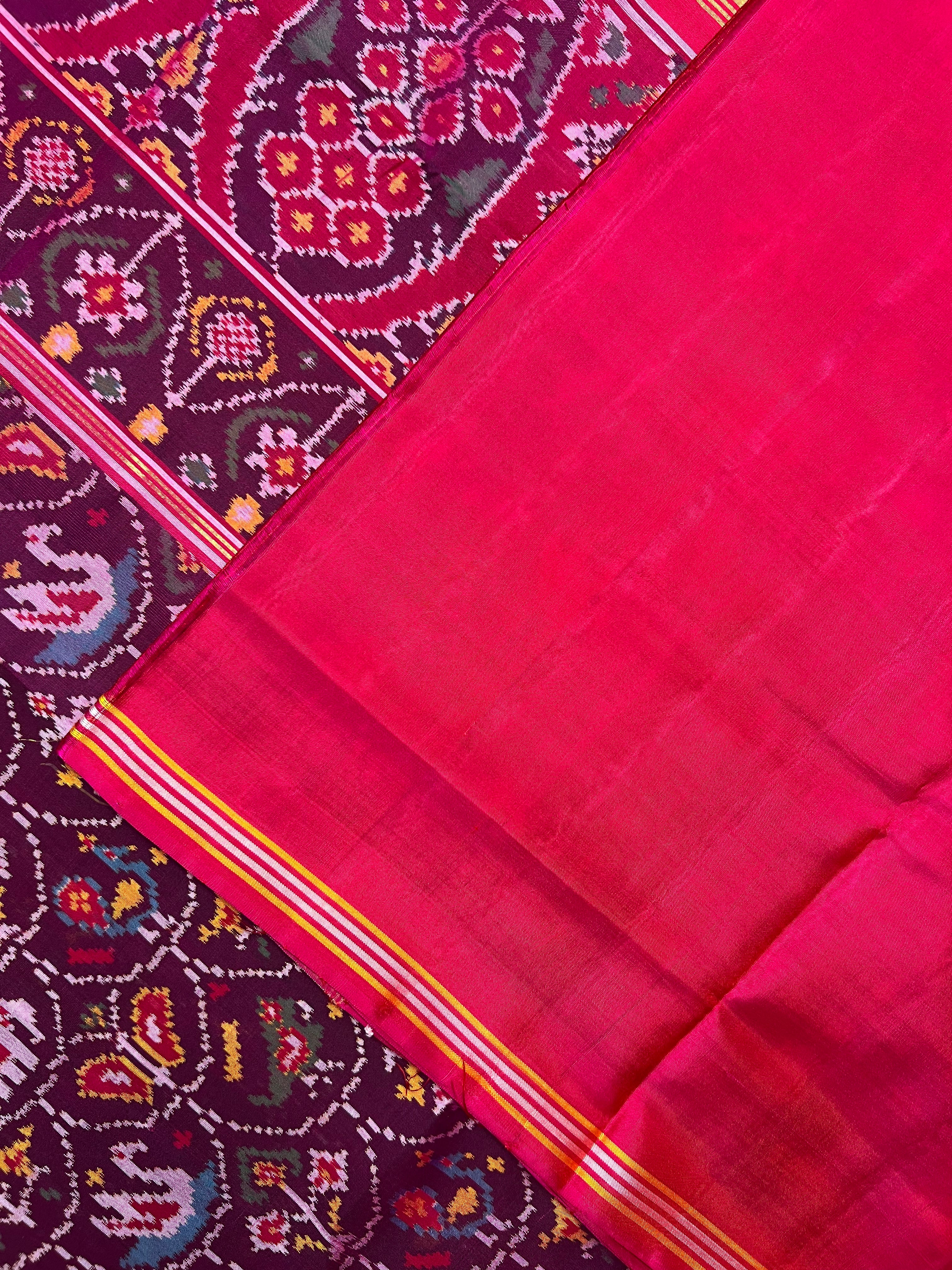 Purple Motif Design Handwoven Patola Silk Saree