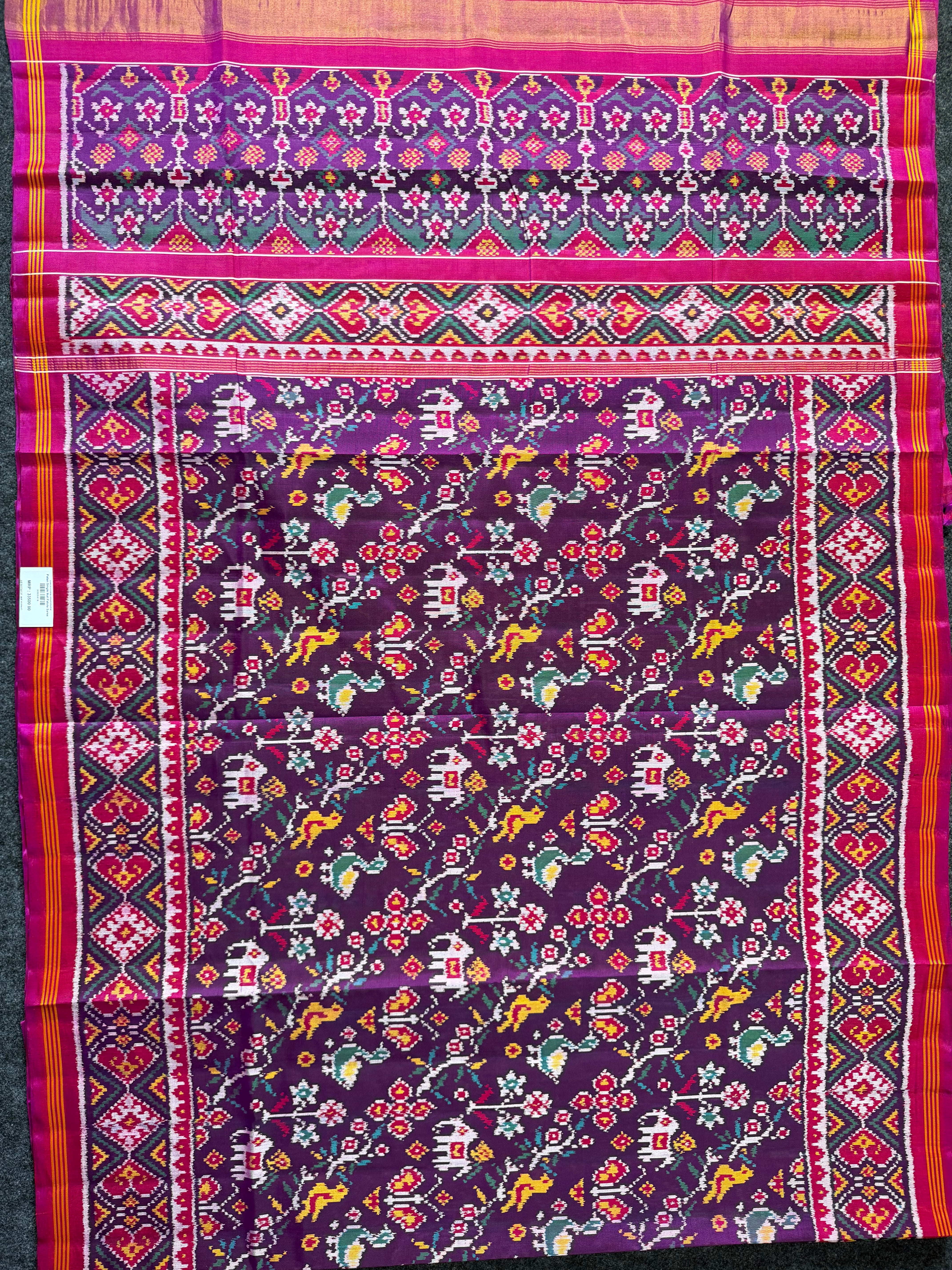 Laheriya Type Motif Design Handwoven Patola Silk Saree Secondary image