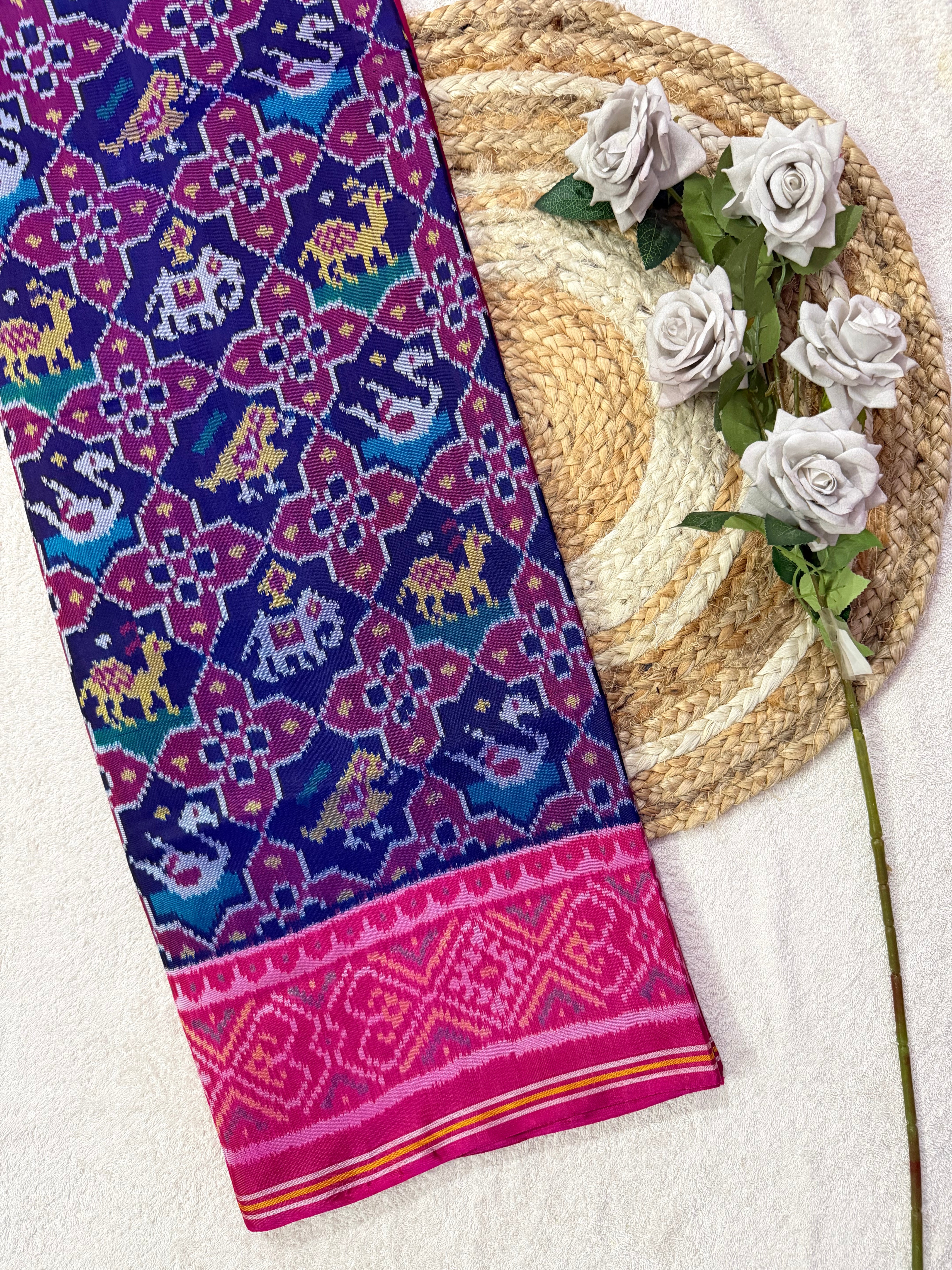 Small Motif Design Handwoven Patola Silk Saree Main image