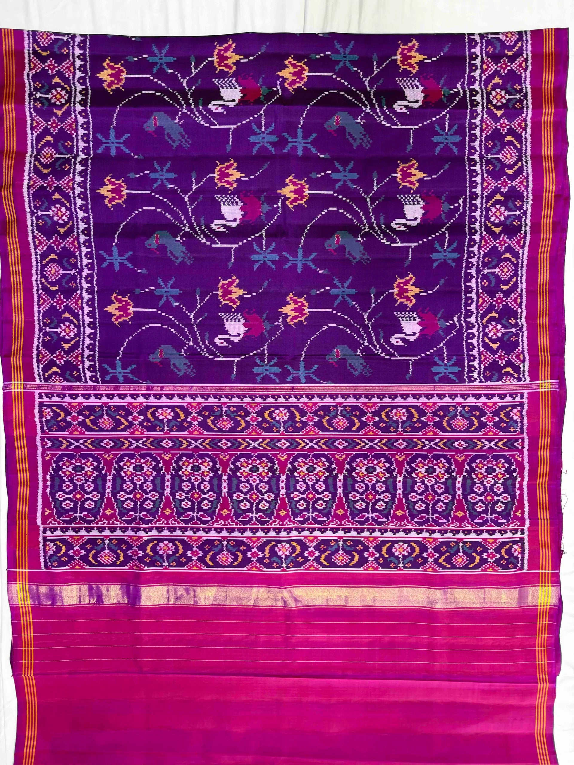 Exclusive Fancy Design Handwoven Patola Silk Saree Secondary image