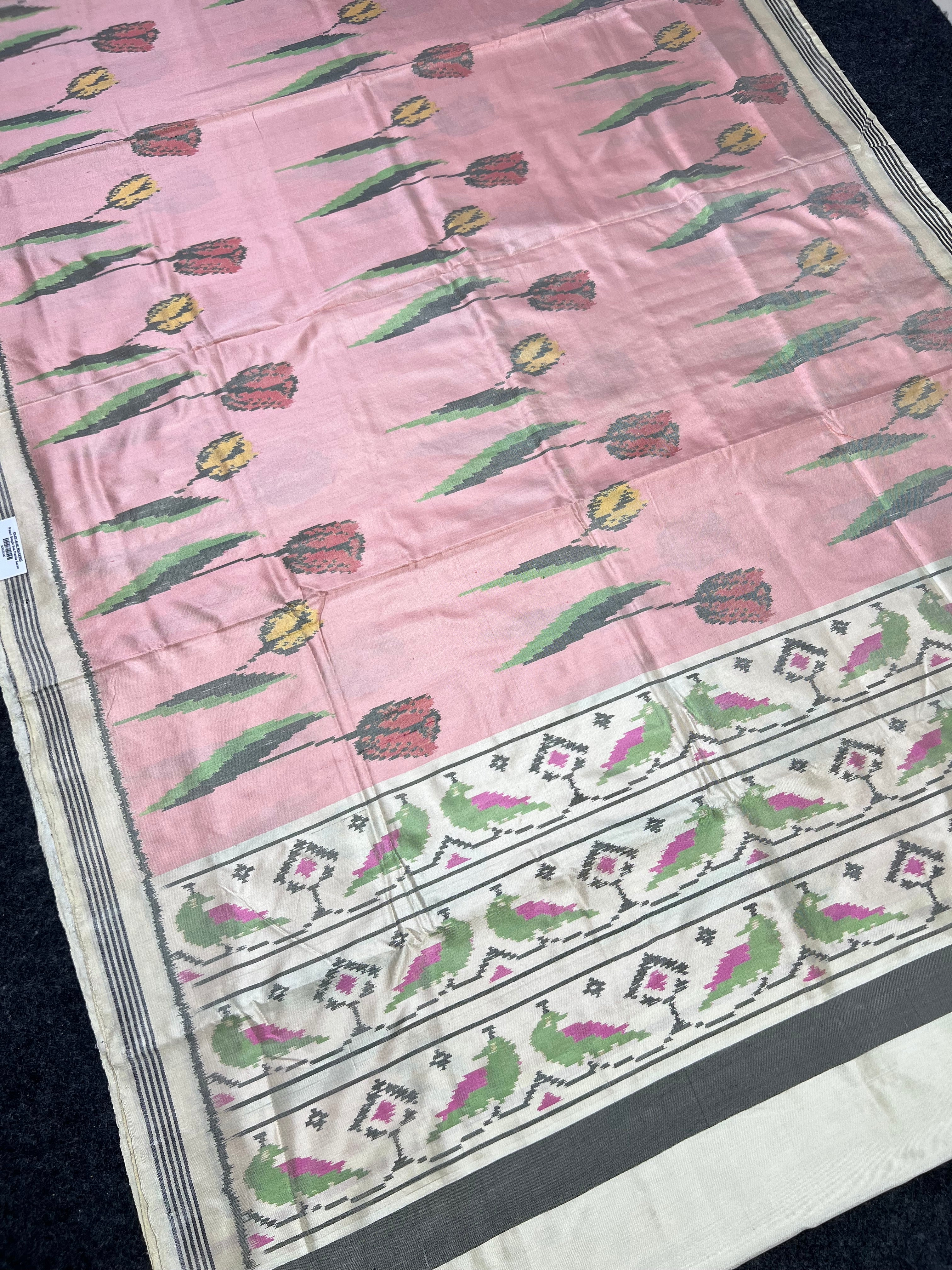 Exclusive Design Handwoven Patola Silk Saree Secondary image
