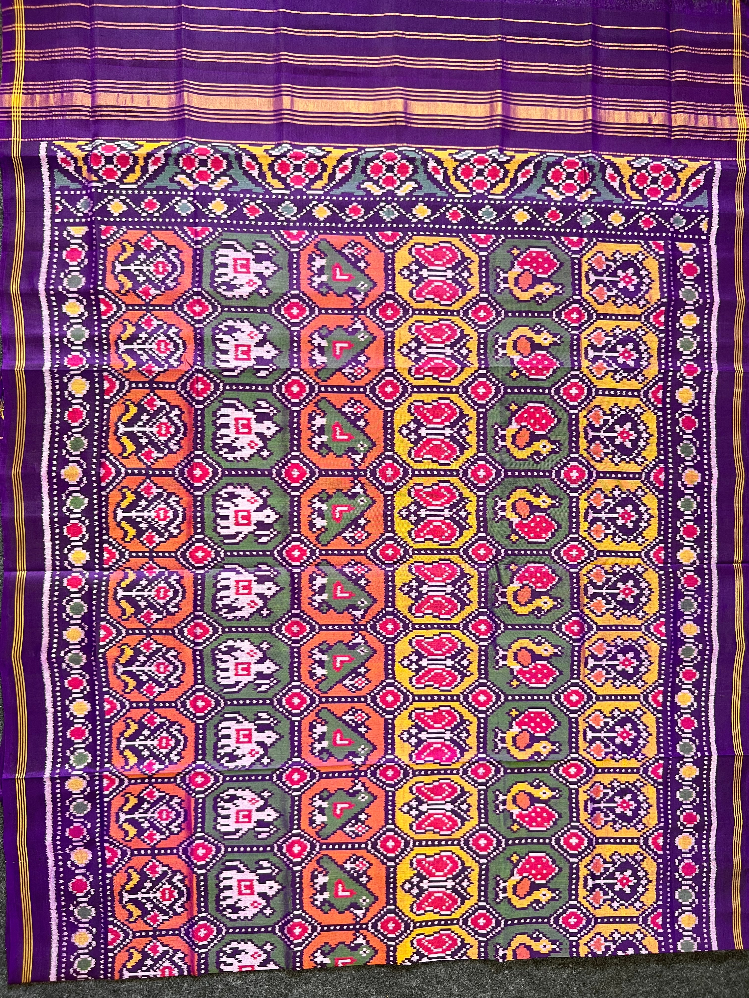 Motif design Handwoven Patola Dupatta