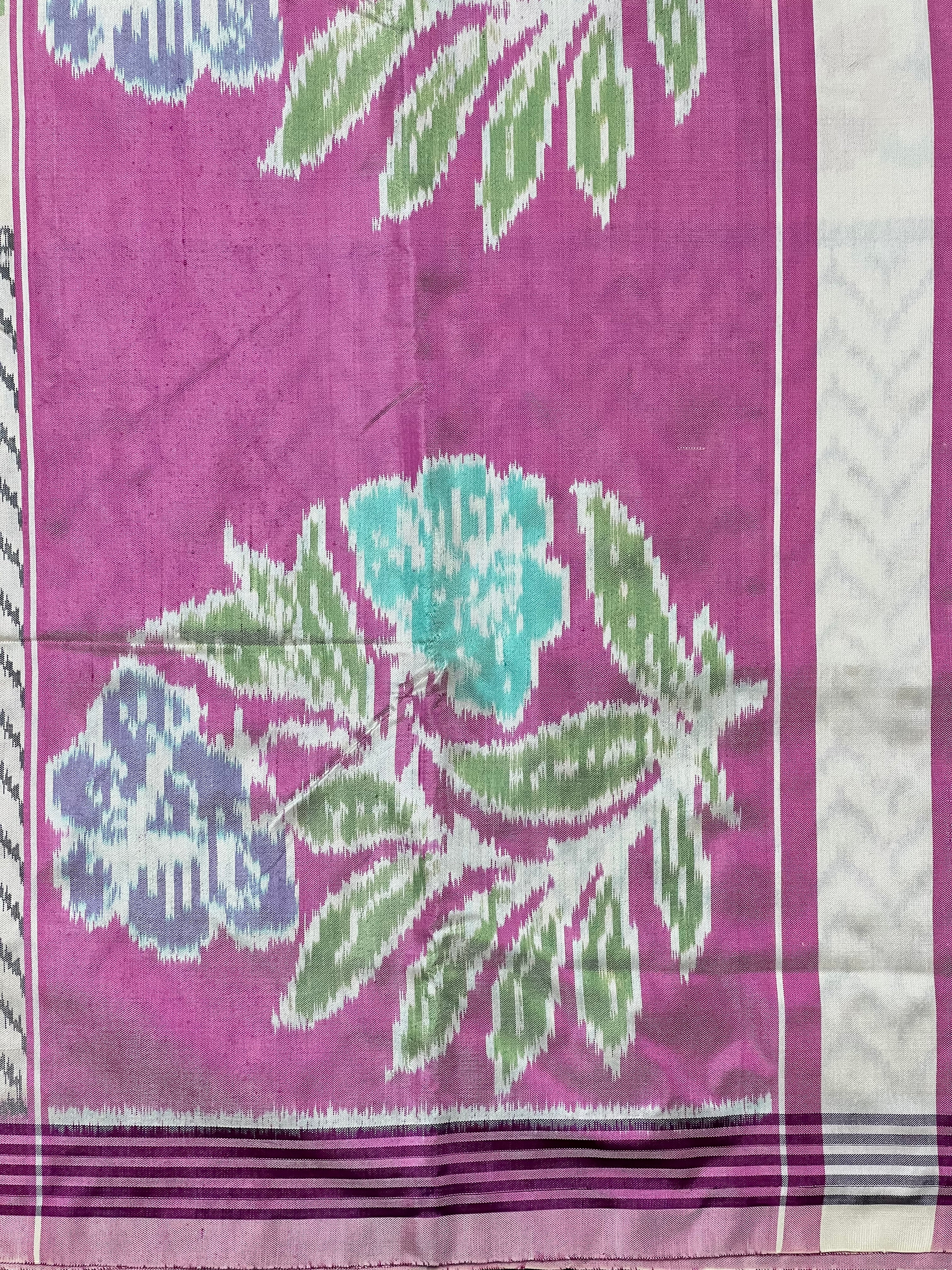 Pink-Off White with Designer Pallu Handwoven Patola Silk Saree