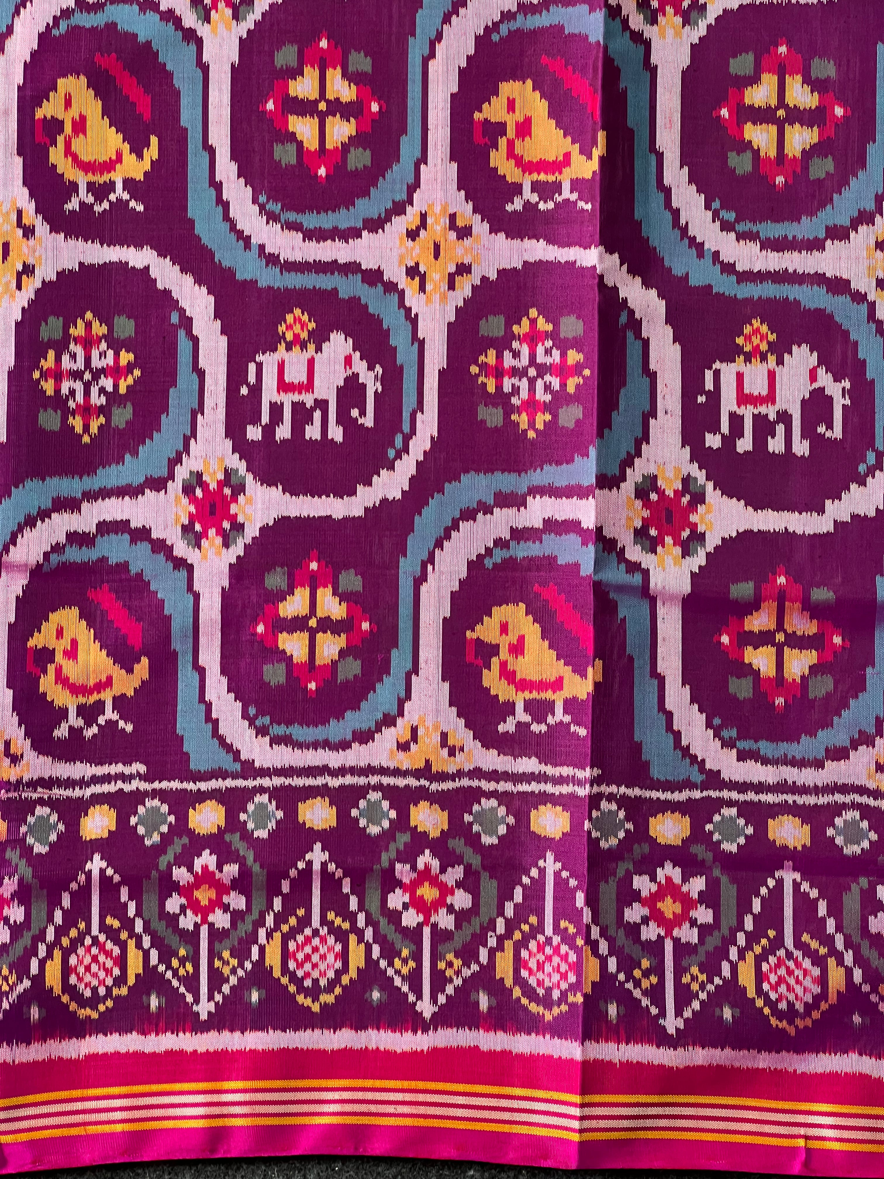 Exclusive Motif Design Handwoven Patola Silk Saree