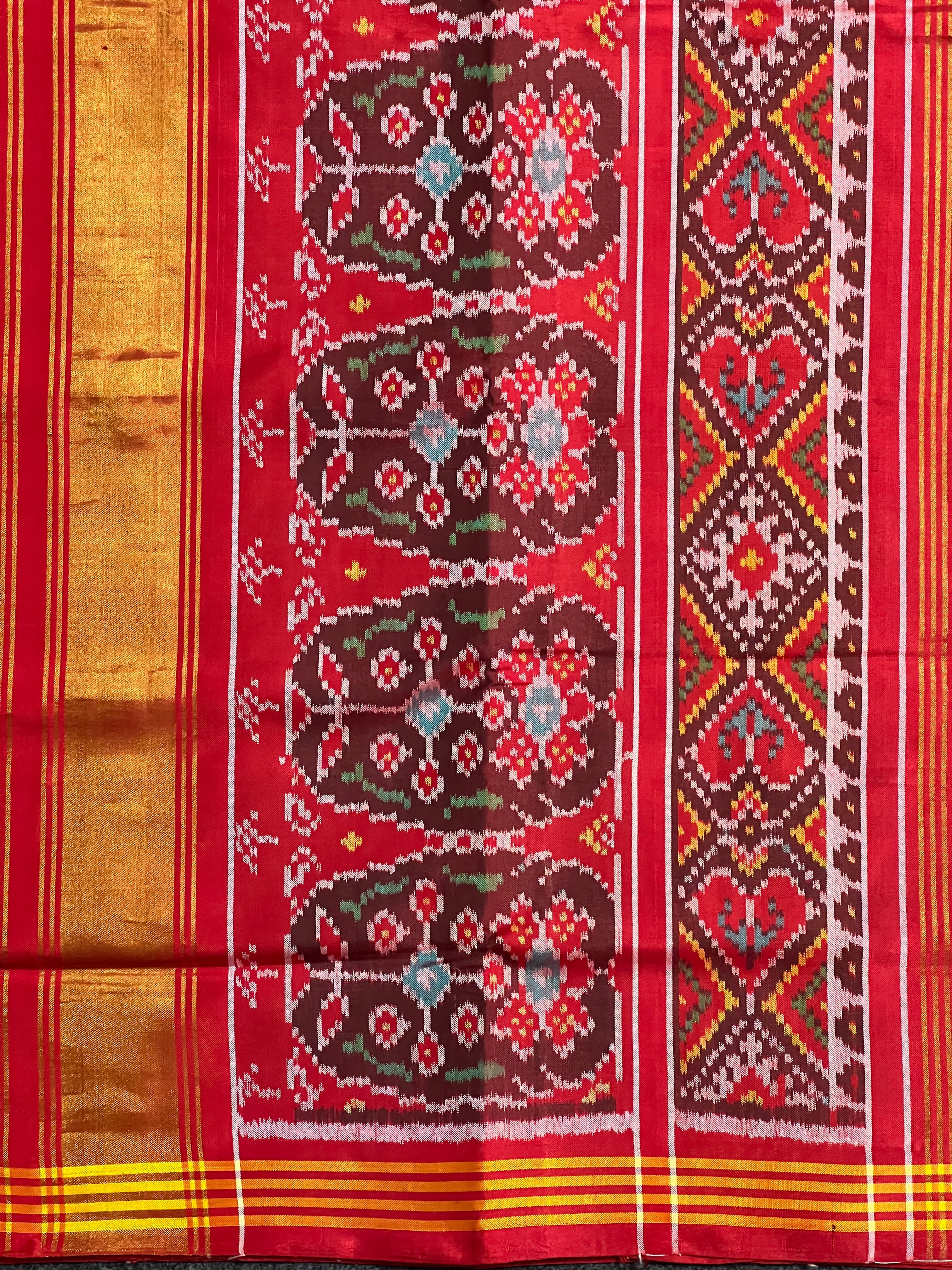 Pink Color Motif Design Handwoven Patola Silk Saree