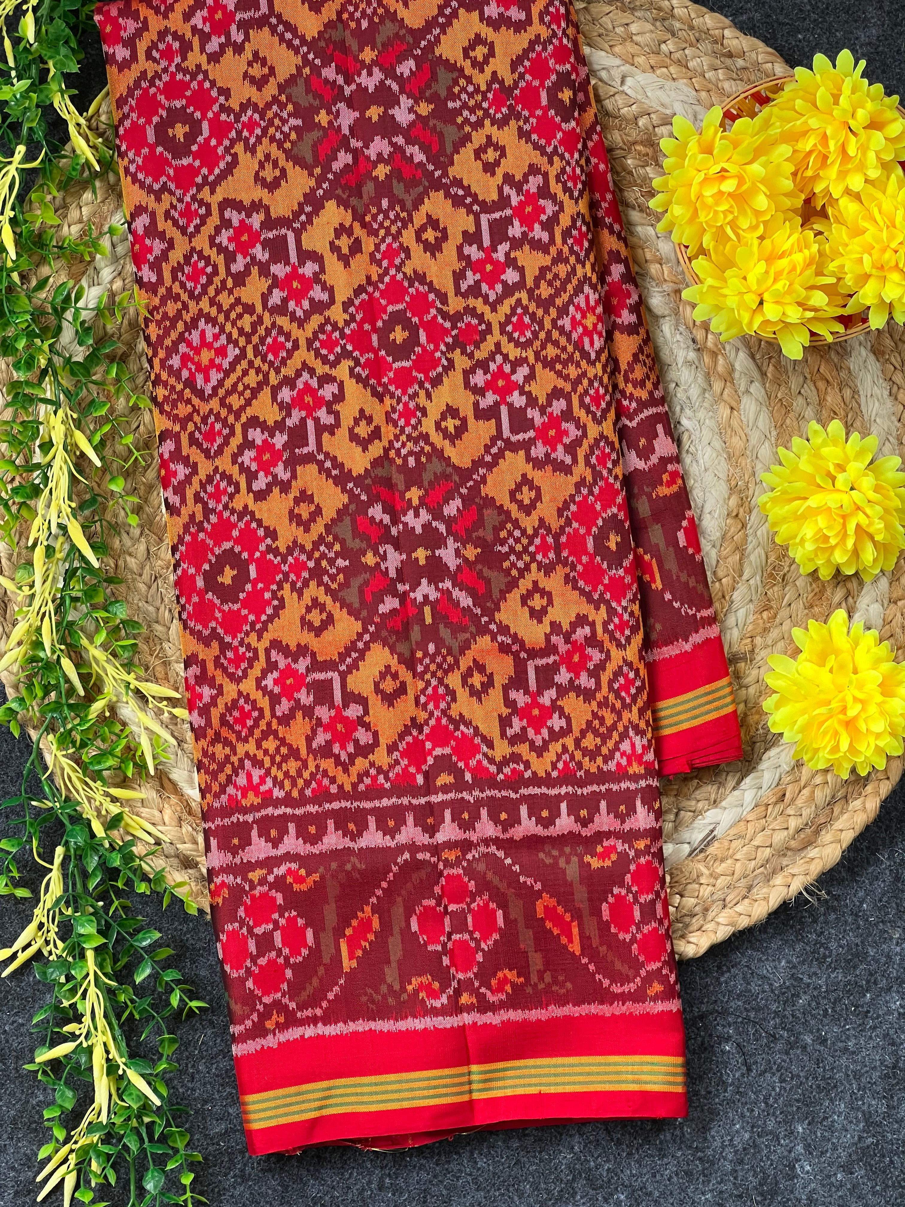 Navratna Traditional Design Handwoven Patola Silk Saree Main image