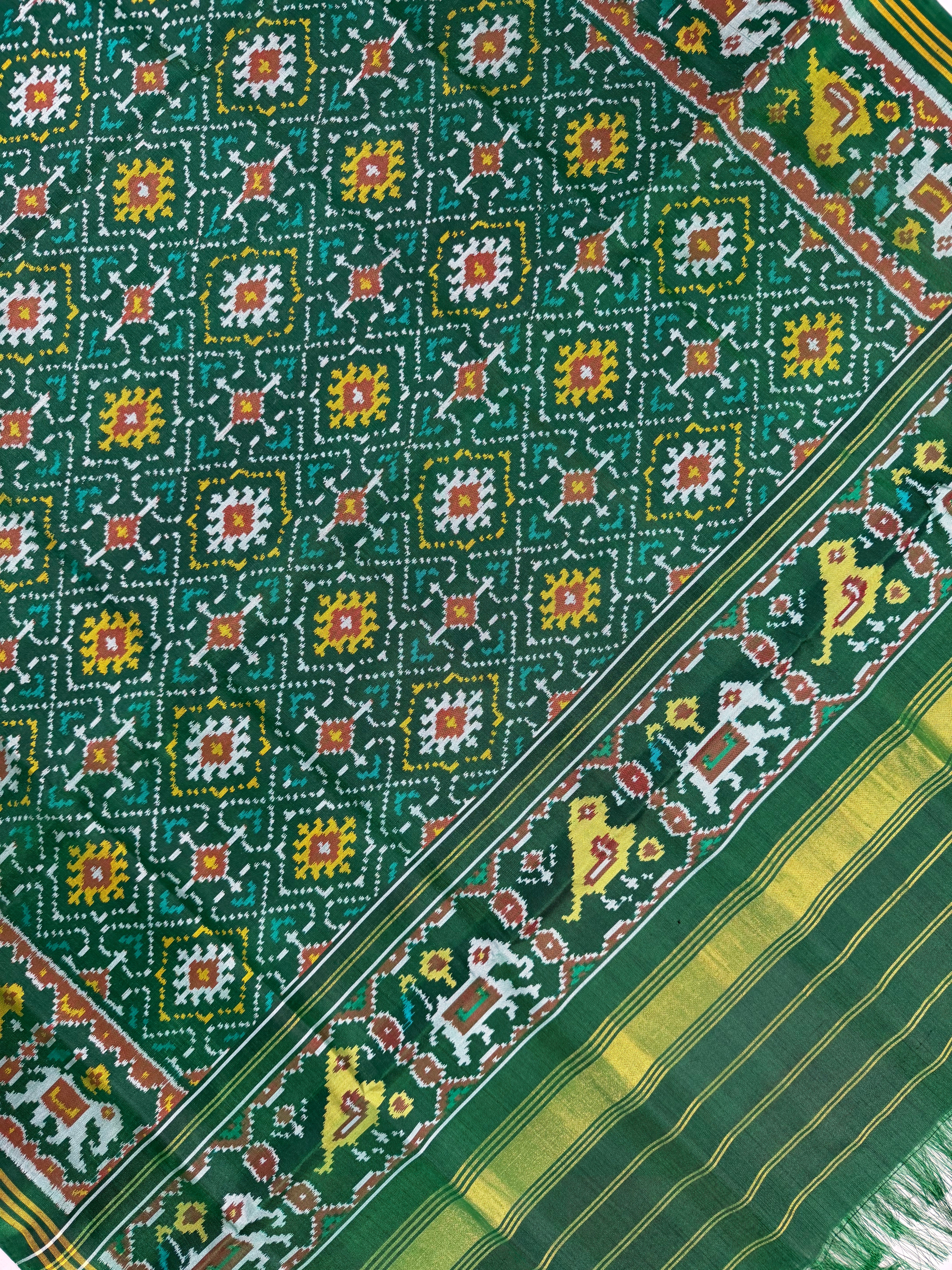 Panchanda Traditional Design Handwoven Patola Dupatta Secondary image