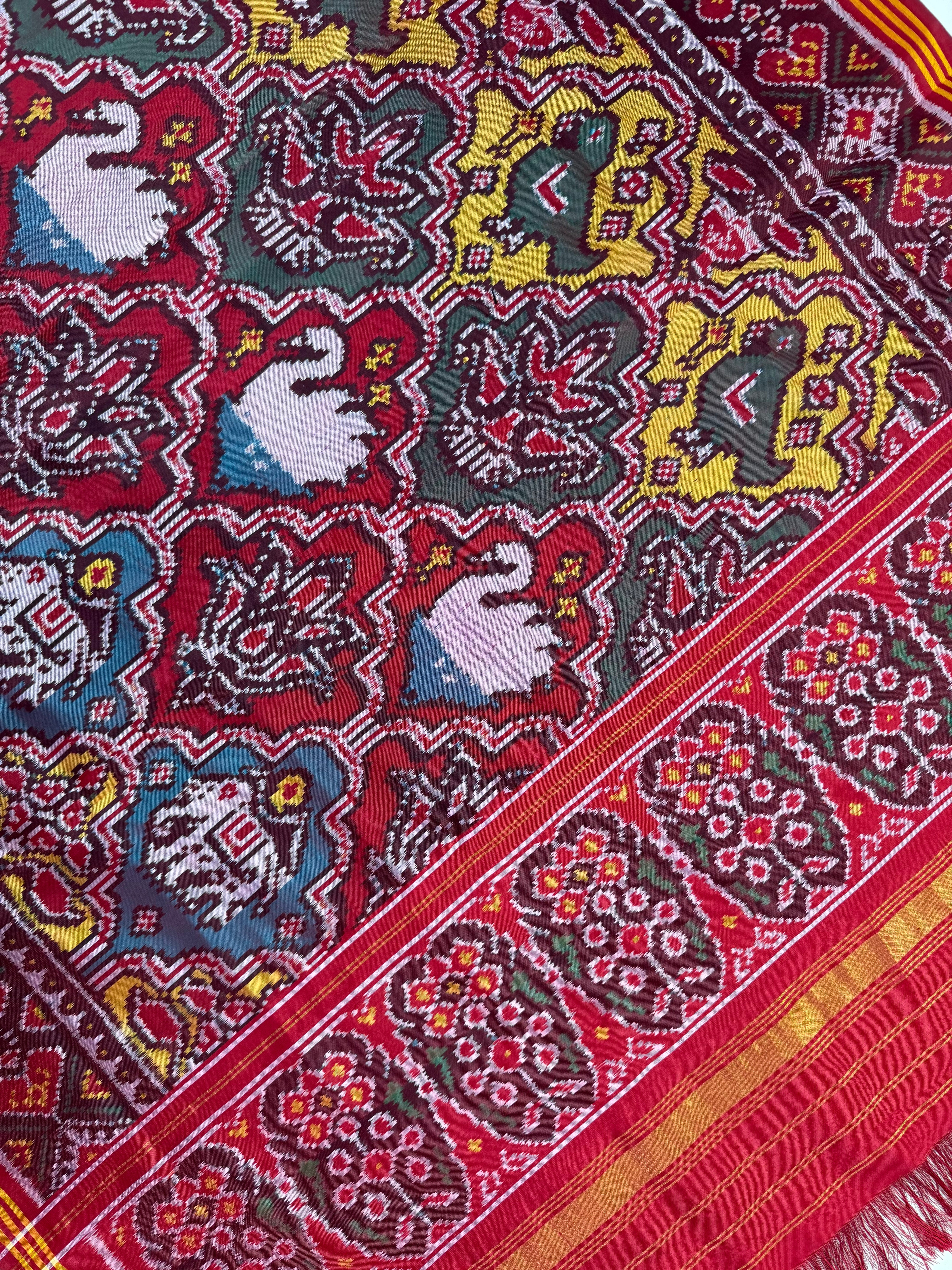 Big Motif Design Handwoven Patola Dupatta Secondary image