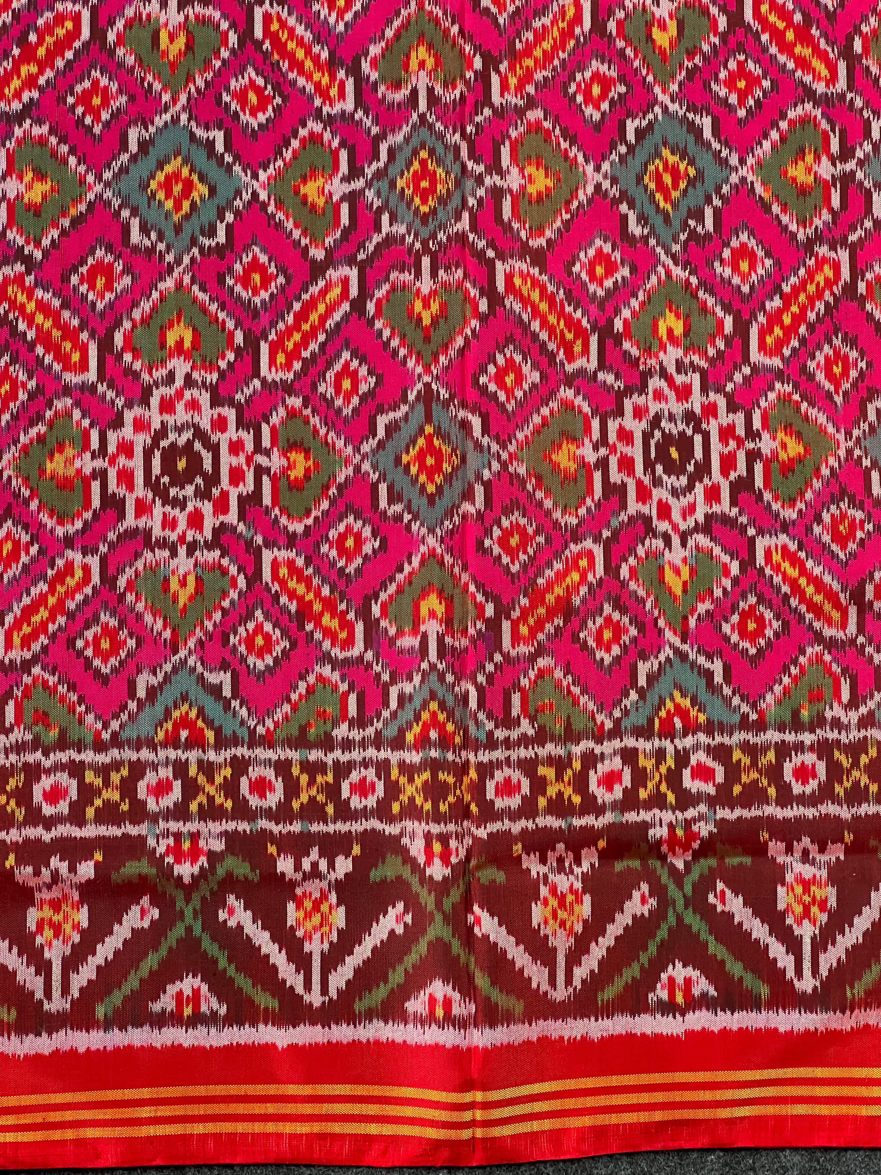 Manekchowk Traditional Design Handwoven Patola Silk Saree