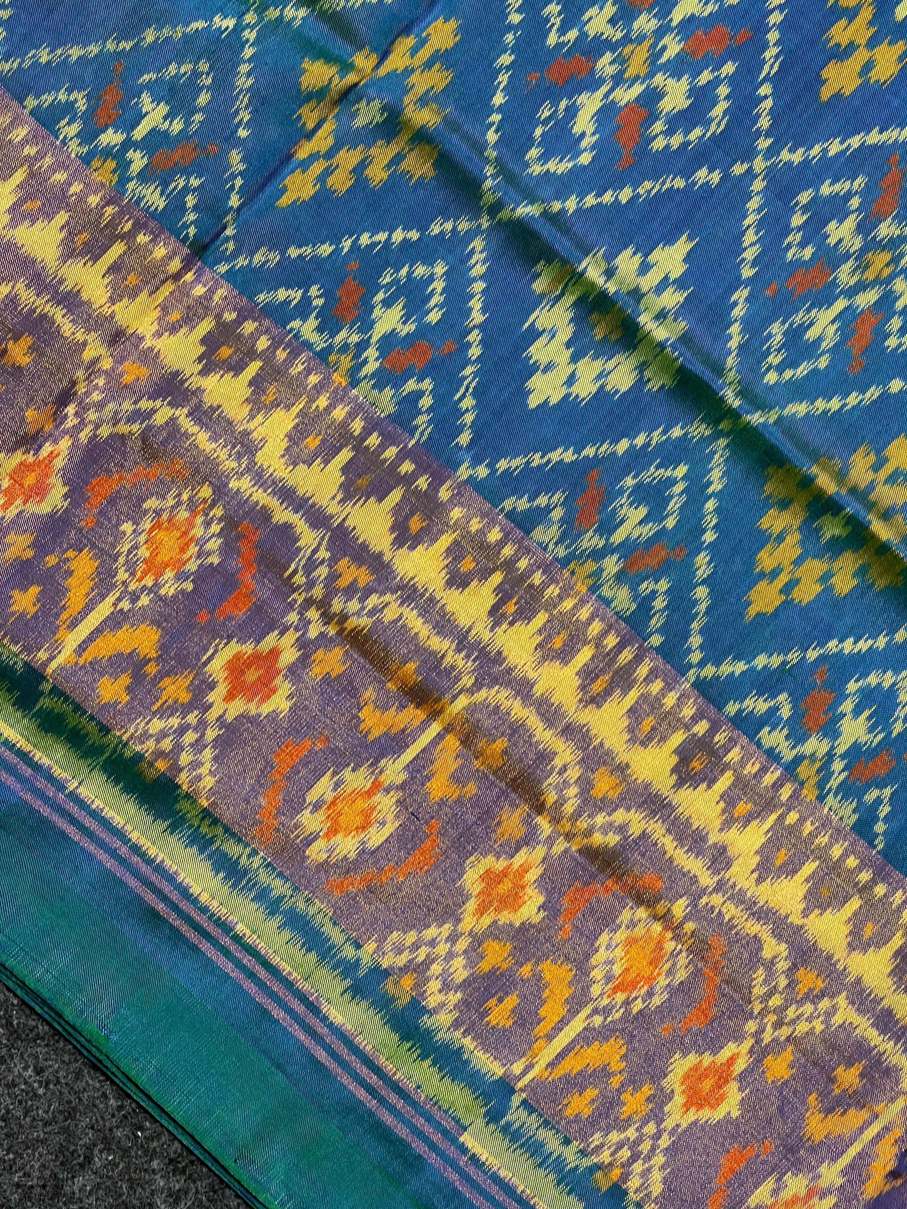 Pan Chanda Traditional Design Handwoven Patola Silk Saree