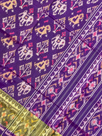 Magenta Motif Tradition Design Handwoven Patola Silk Saree