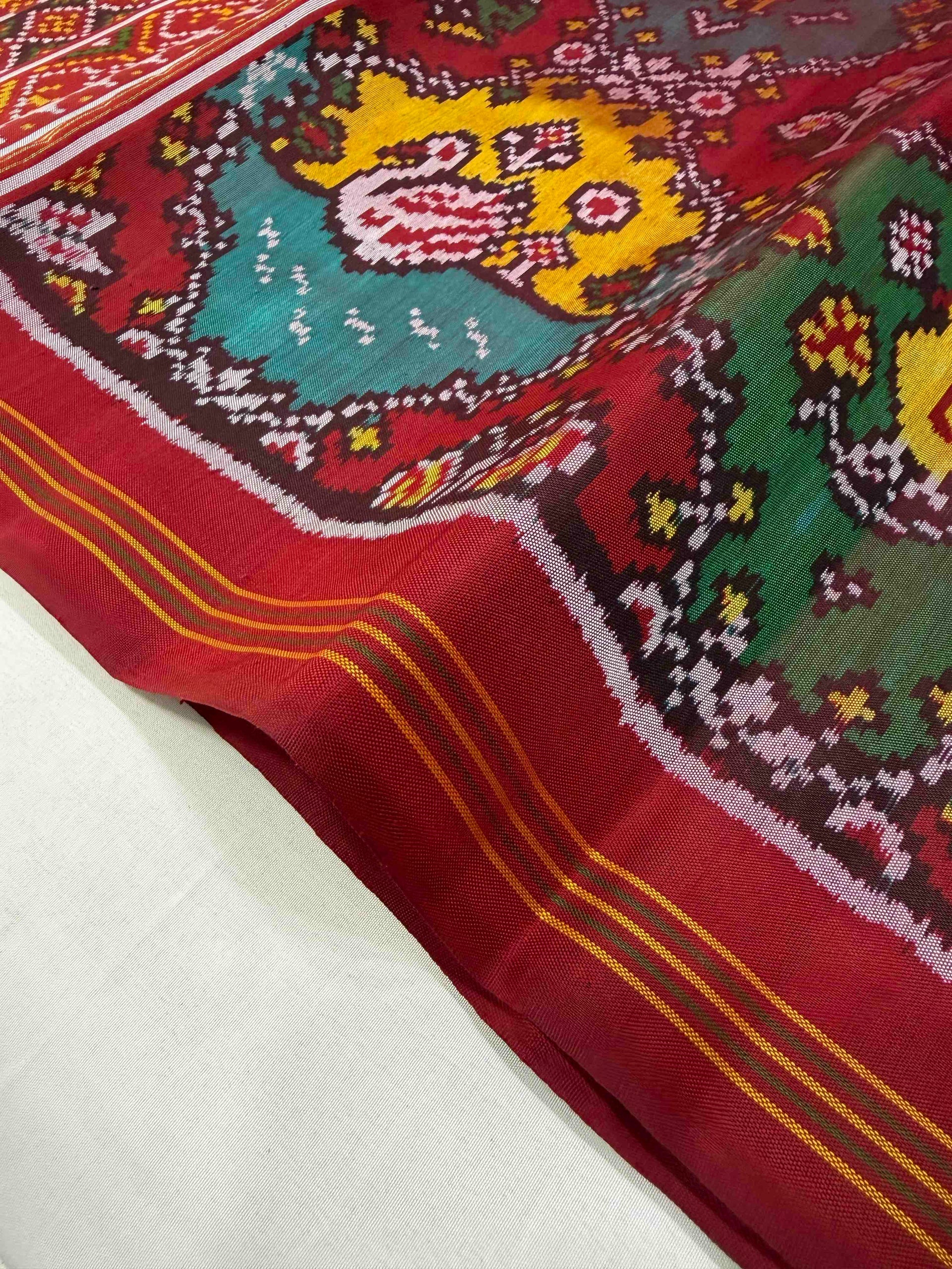 Exclusive Motif Design Handwoven Patola Silk Saree