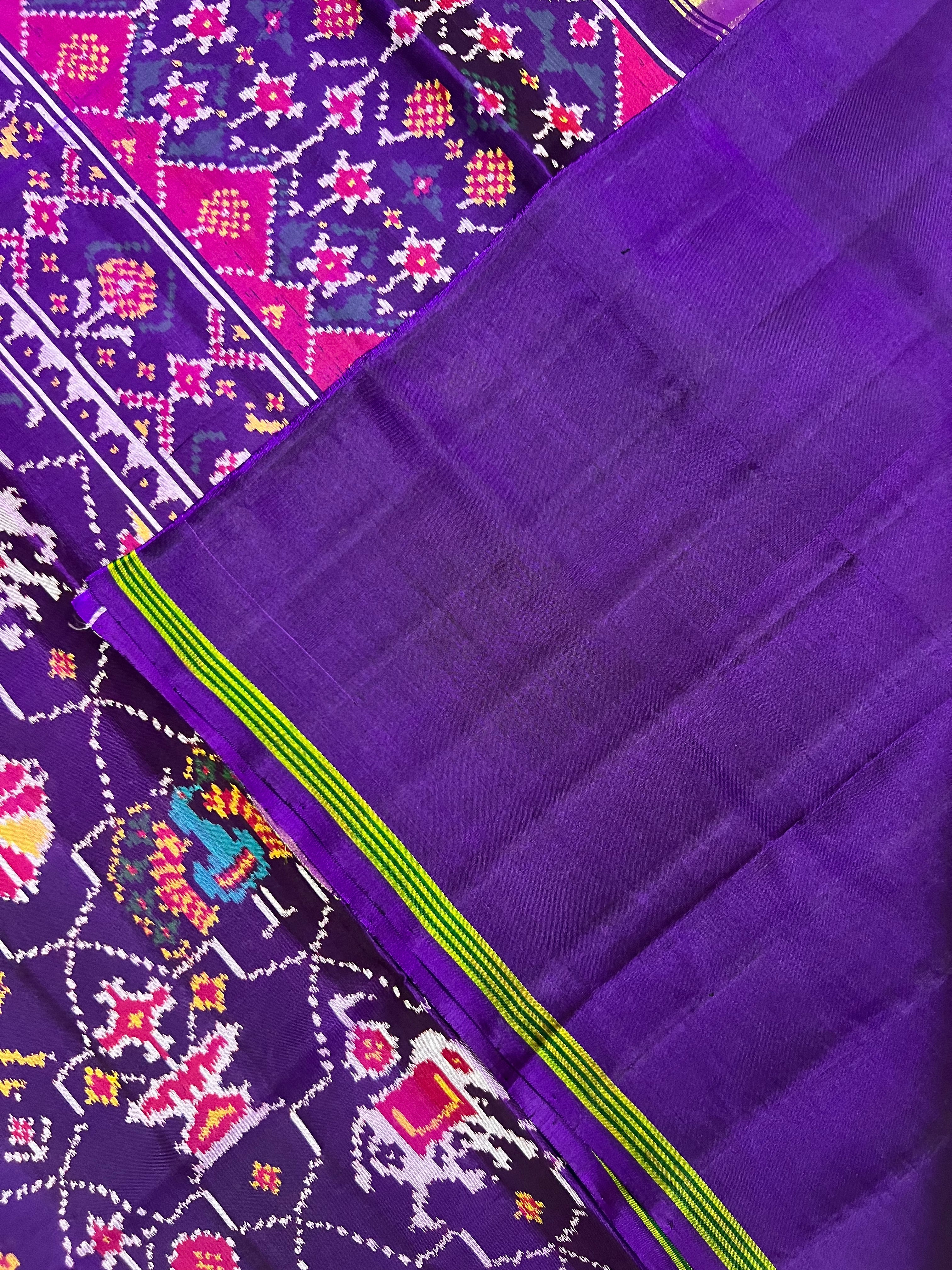 Six Motifs Design Handwoven Patola Silk Saree