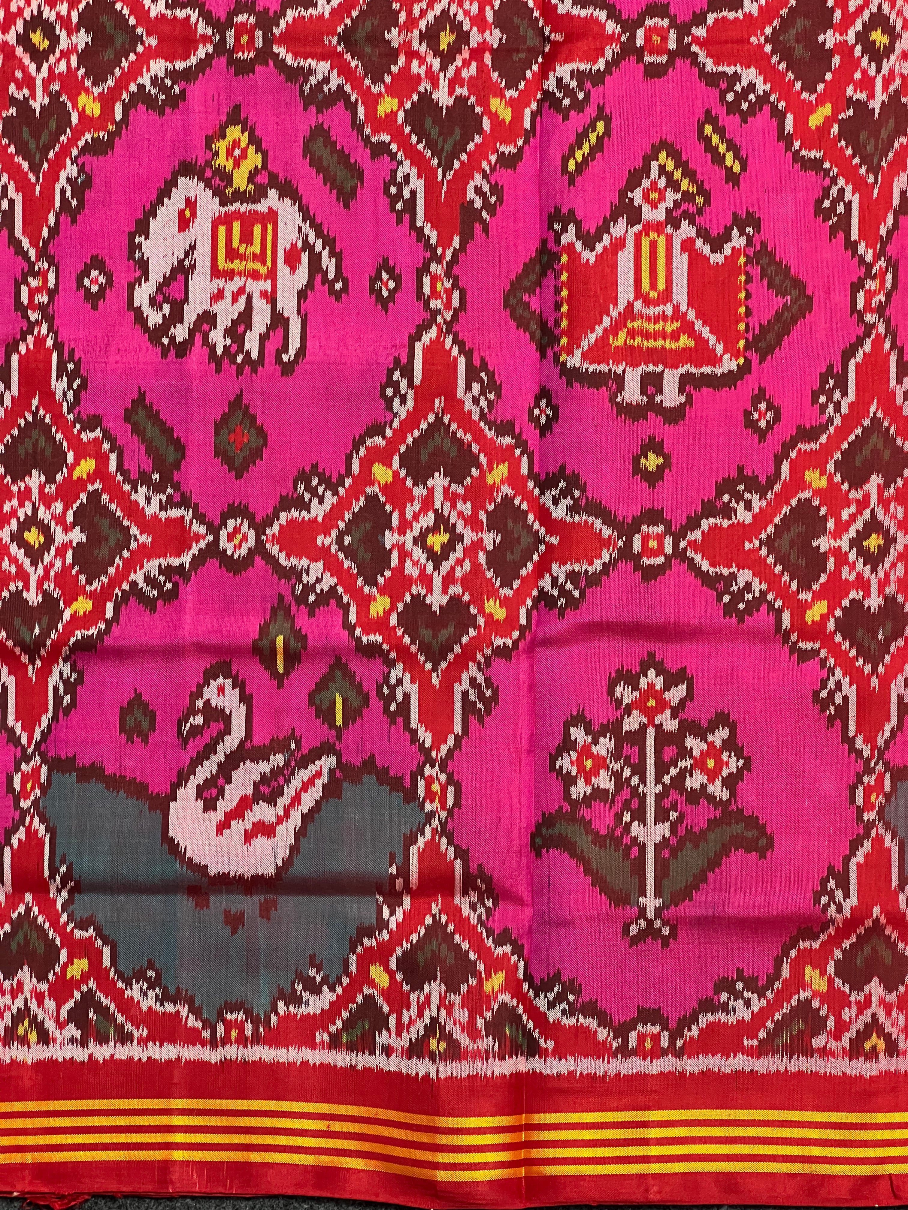 Pink Color Motif Design Handwoven Patola Silk Saree